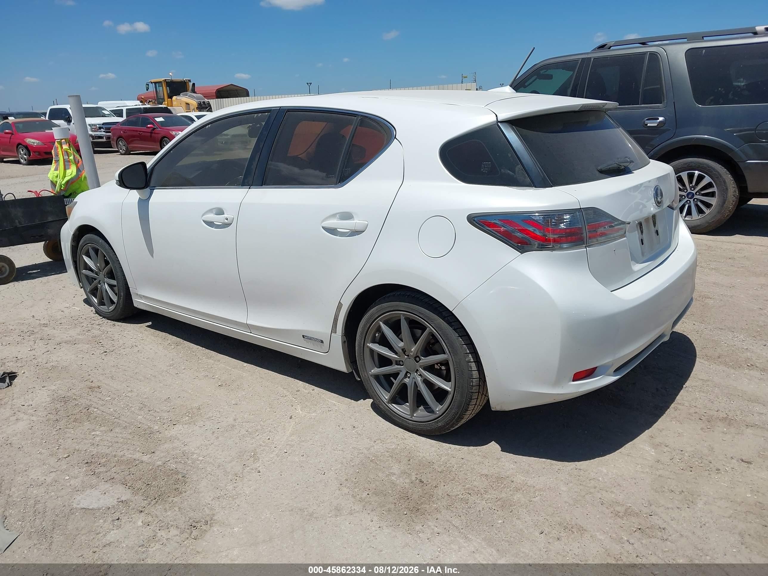 2011 Lexus Ct 200h Premium Белый vin: JTHKD5BH1B2026478