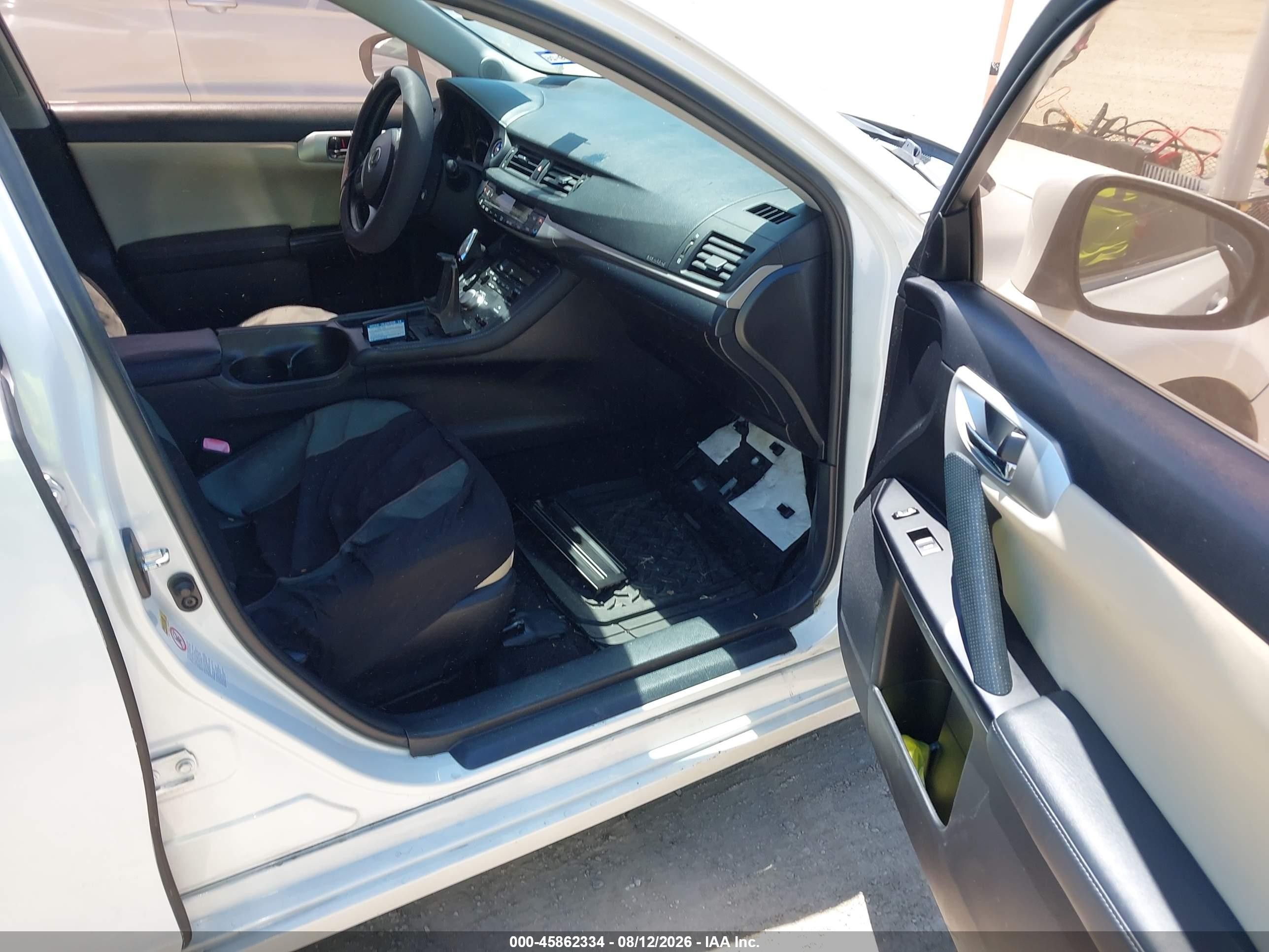 2011 Lexus Ct 200h Premium Белый vin: JTHKD5BH1B2026478