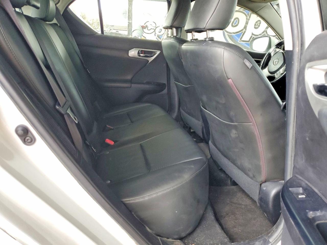 2011 Lexus Ct 200 White vin: JTHKD5BH1B2045628