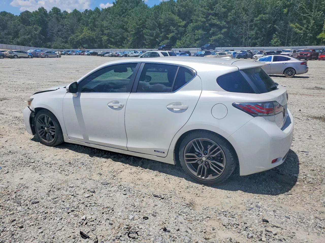 2012 Lexus Ct 200 White vin: JTHKD5BH1C2054363