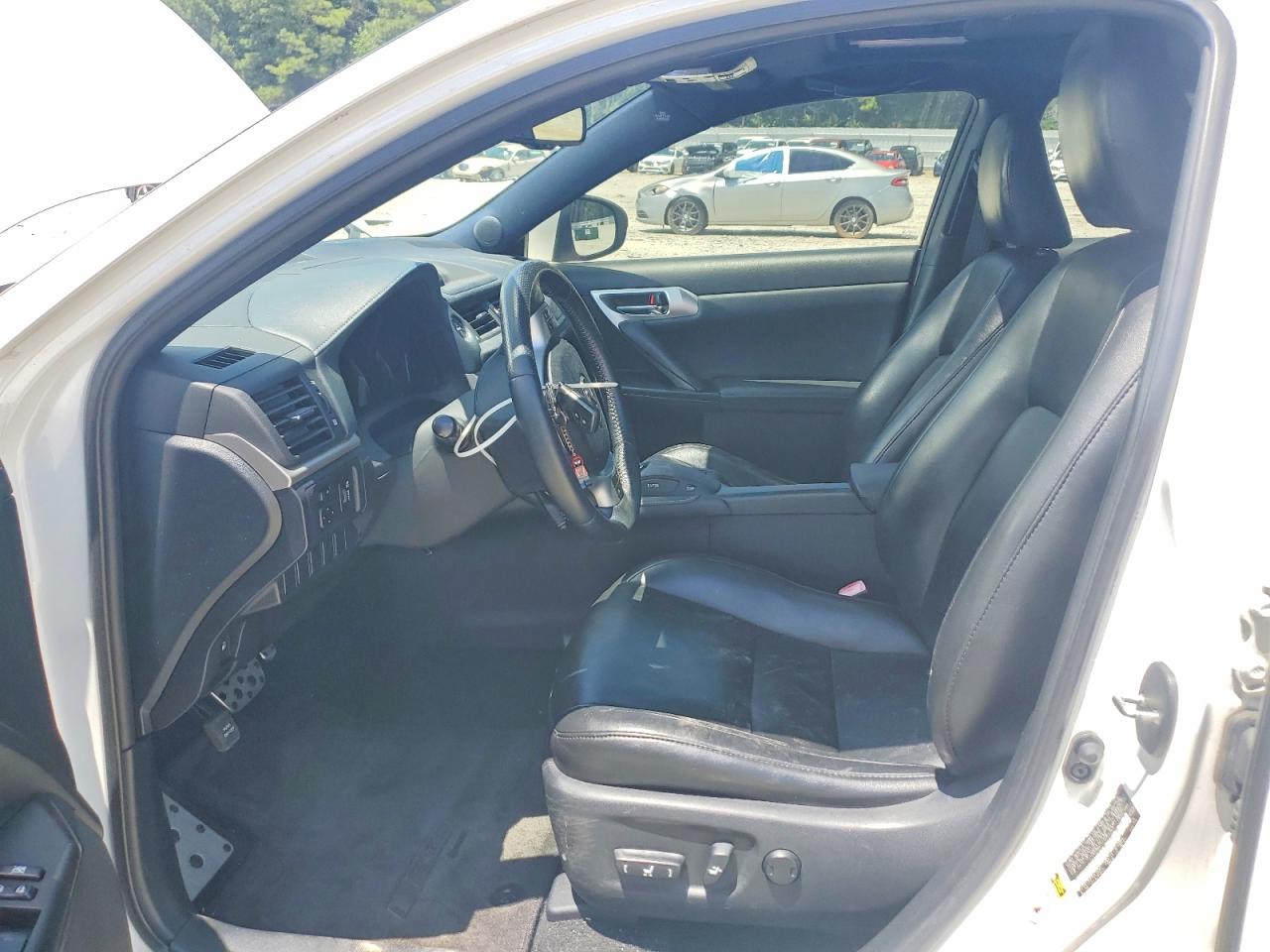 2012 Lexus Ct 200 White vin: JTHKD5BH1C2054363