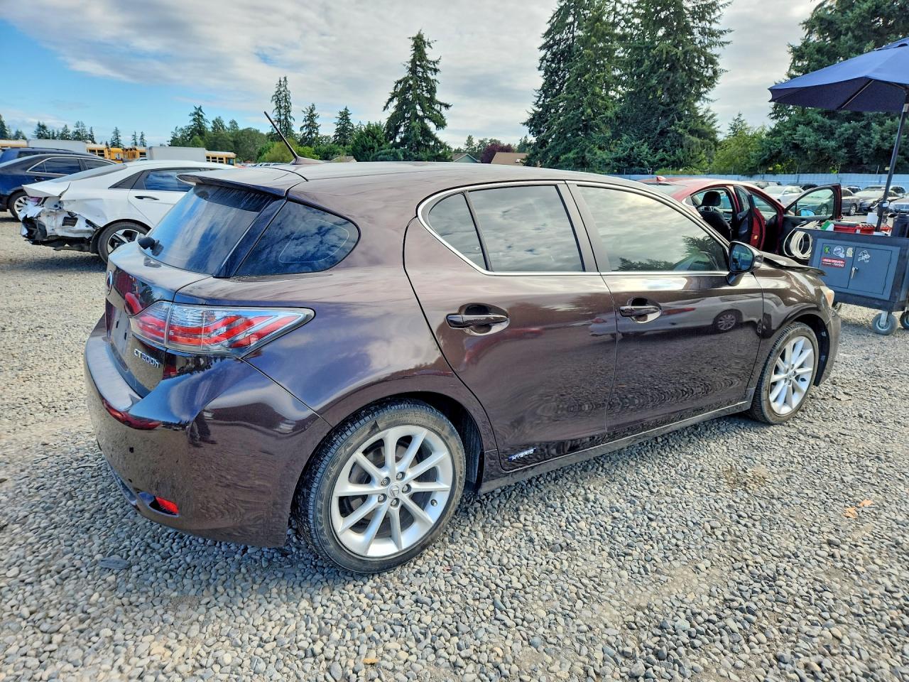 2012 Lexus Ct 200 Коричневый vin: JTHKD5BH1C2059319