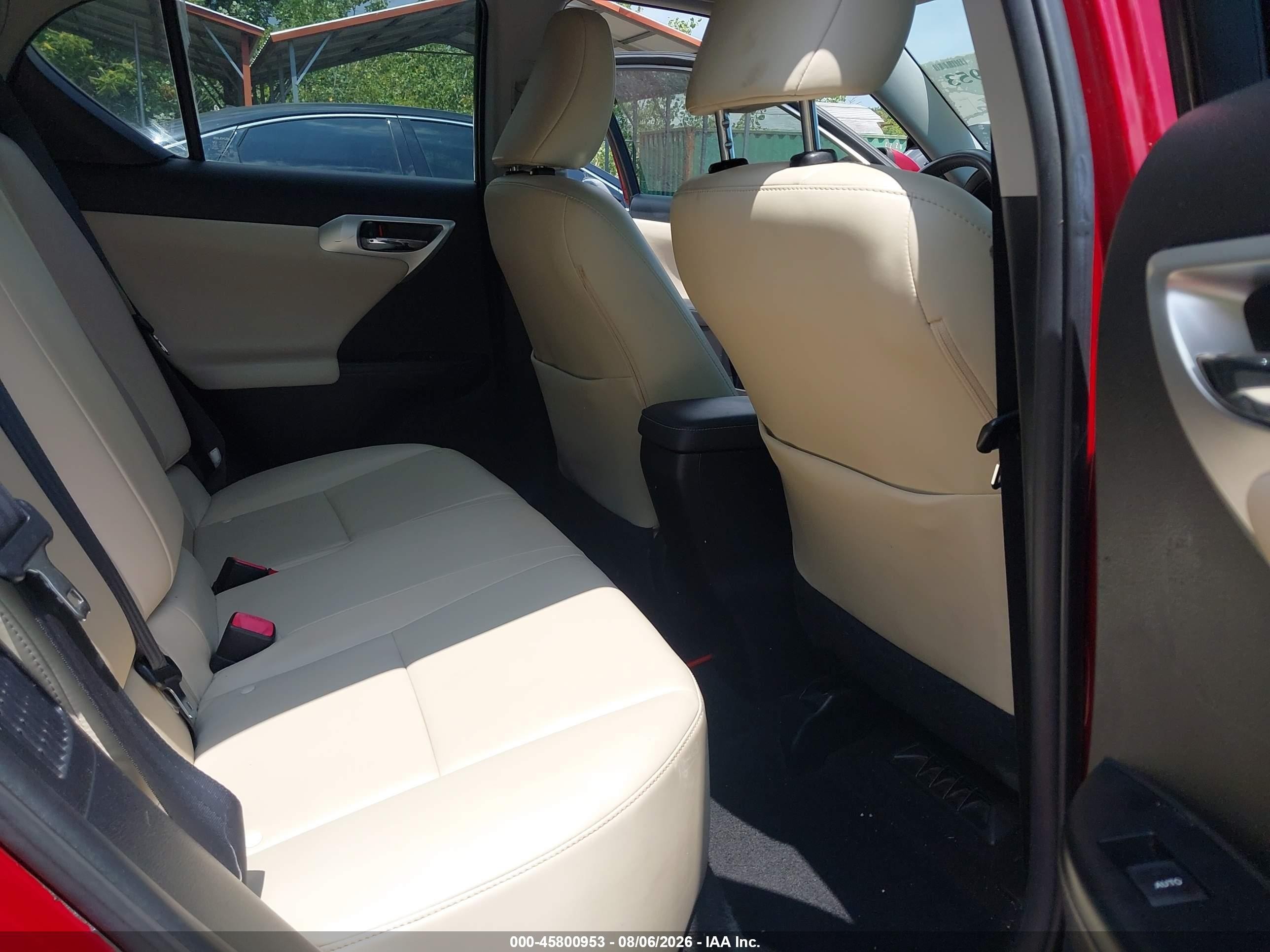 2012 Lexus Ct 200h Premium Red vin: JTHKD5BH1C2060423