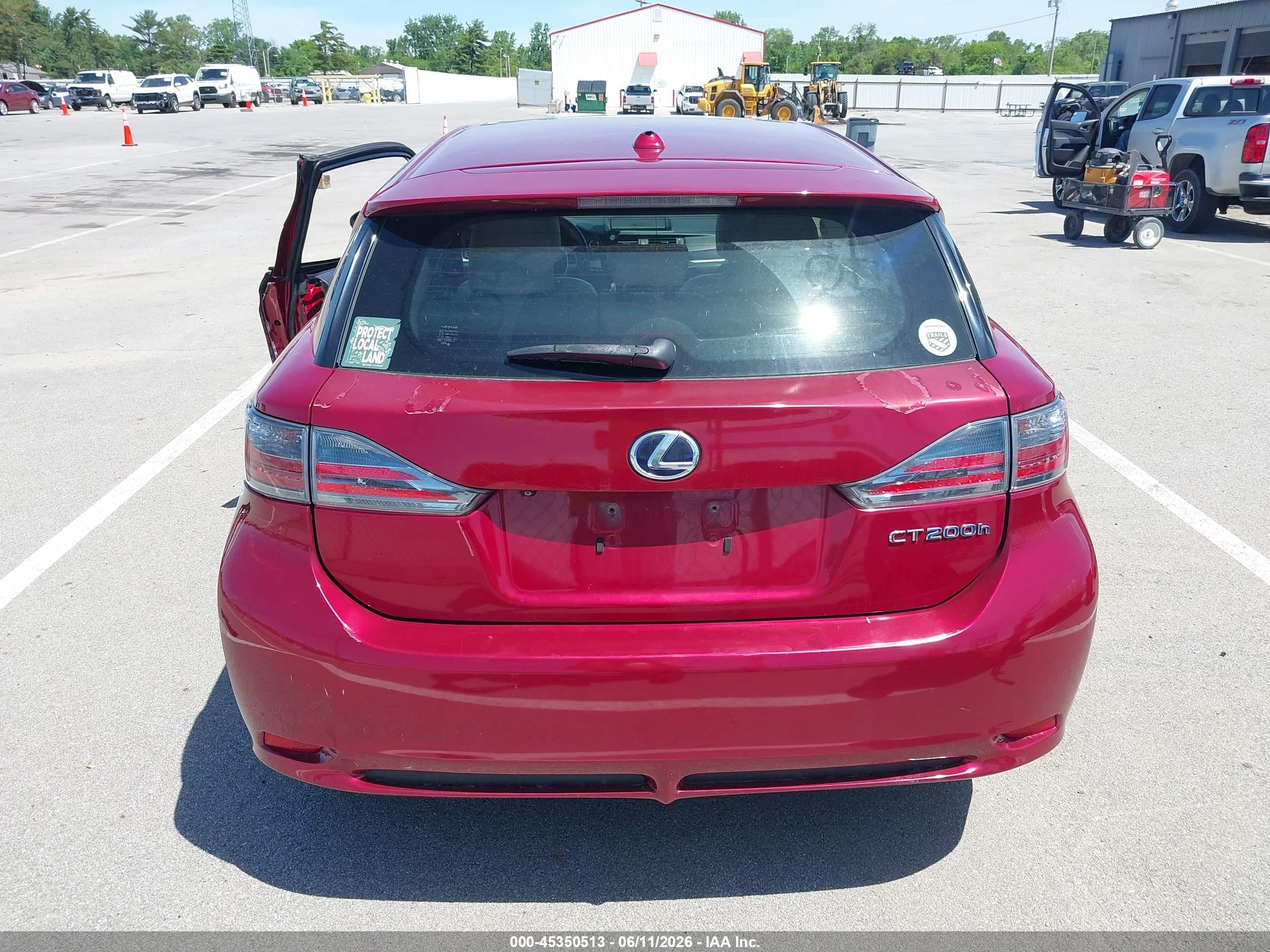 2012 Lexus Ct 200h Premium Red vin: JTHKD5BH1C2078663