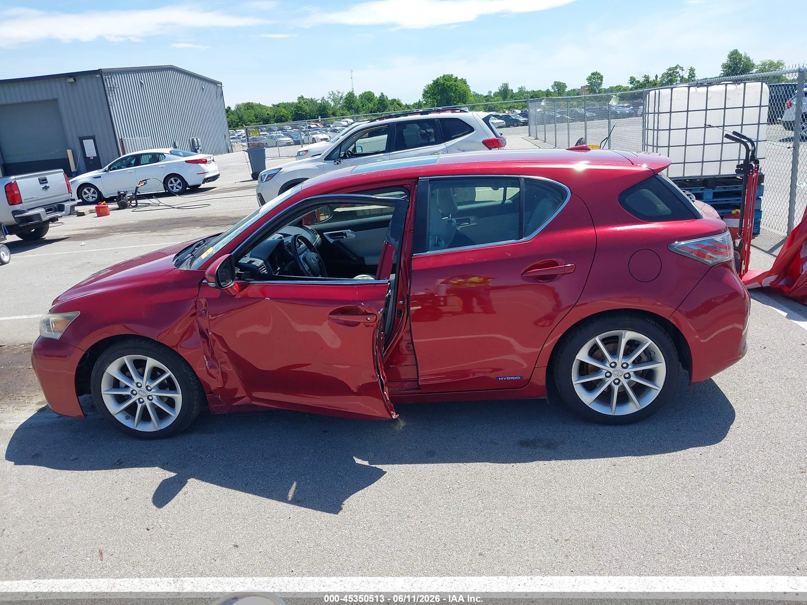 2012 Lexus Ct 200h Premium Red vin: JTHKD5BH1C2078663