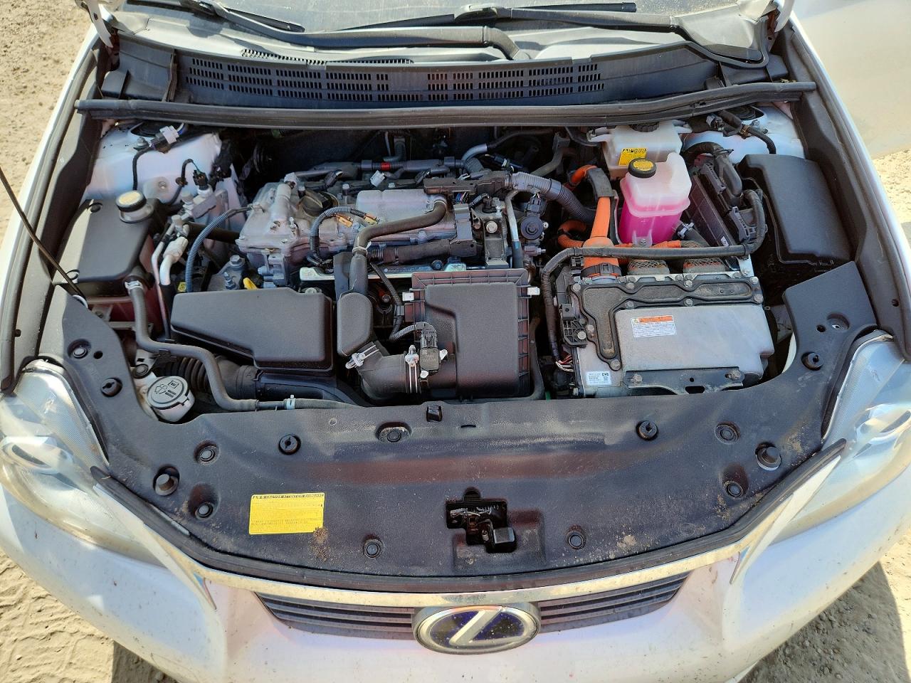 2012 Lexus Ct 200 White vin: JTHKD5BH1C2098220