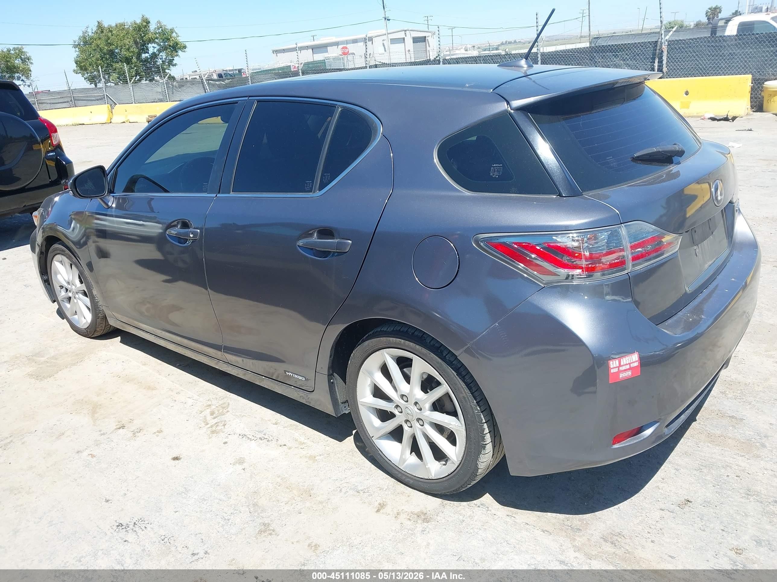 2013 Lexus Ct 200h   Gray vin: JTHKD5BH1D2125904