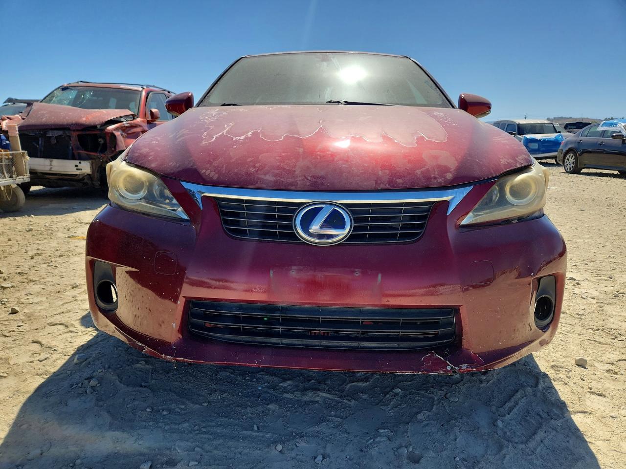 2013 Lexus Ct 200h Red vin: JTHKD5BH1D2131492