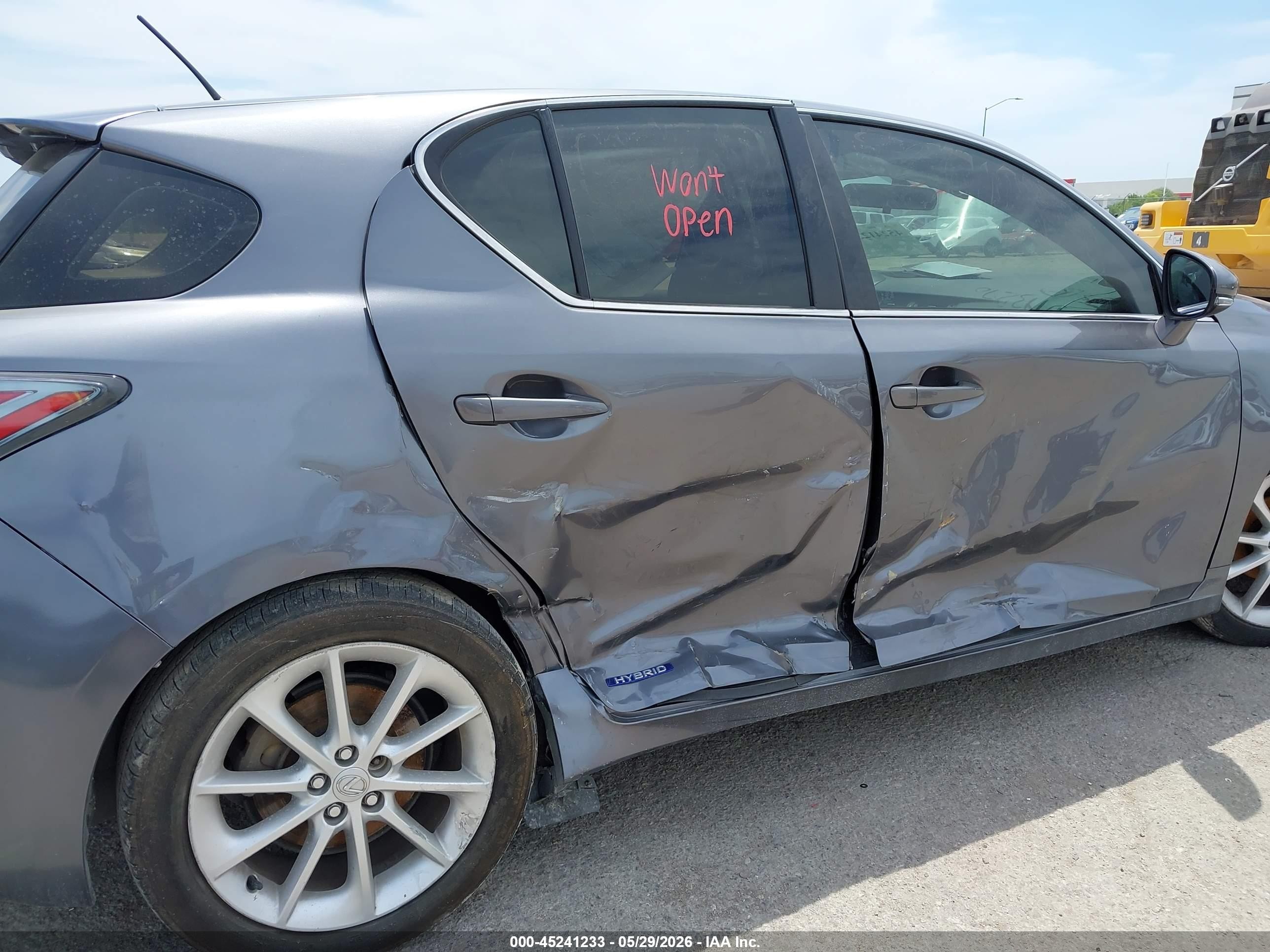 2013 Lexus Ct 200h   Gray vin: JTHKD5BH1D2131508