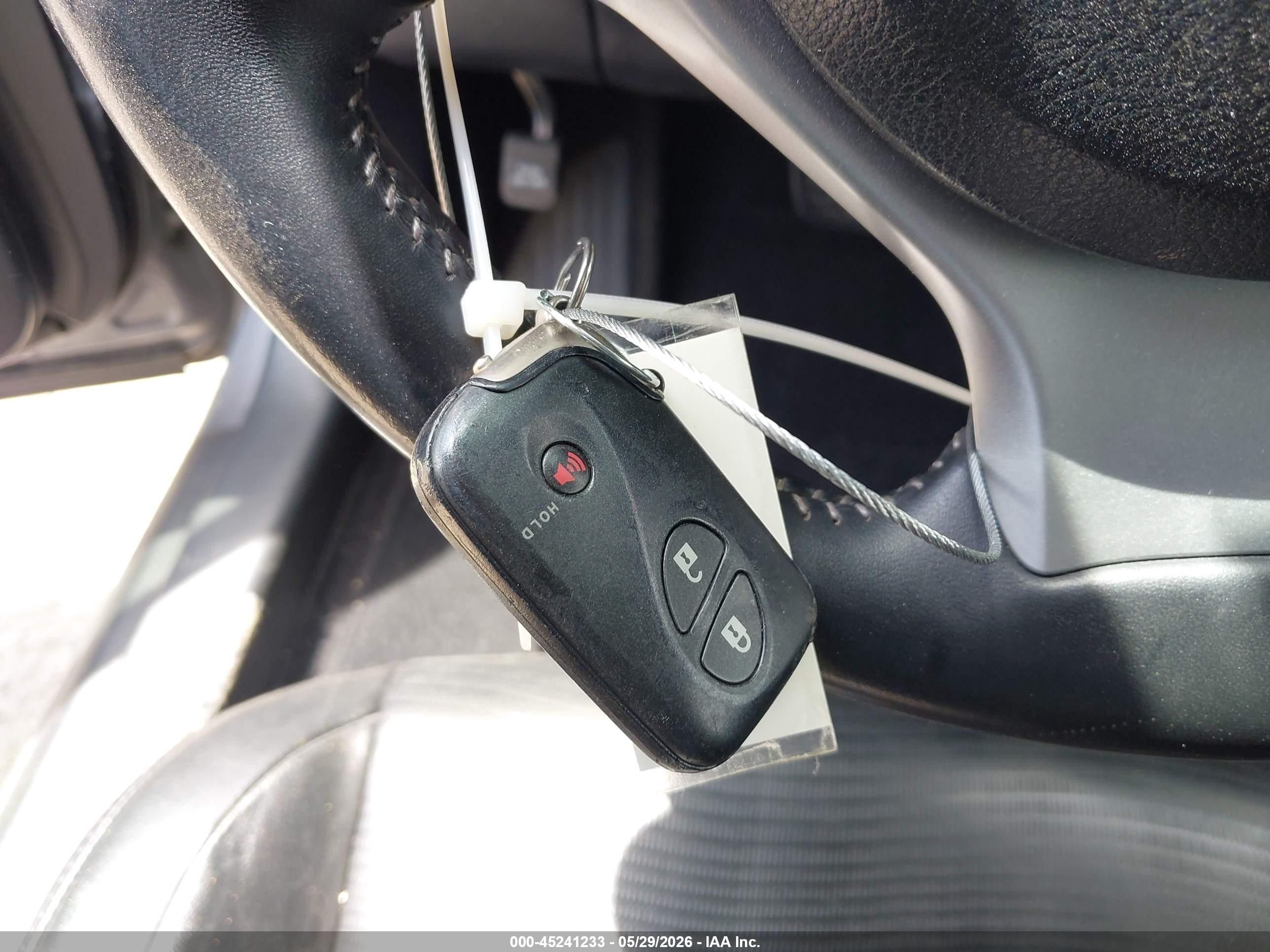 2013 Lexus Ct 200h   Gray vin: JTHKD5BH1D2131508