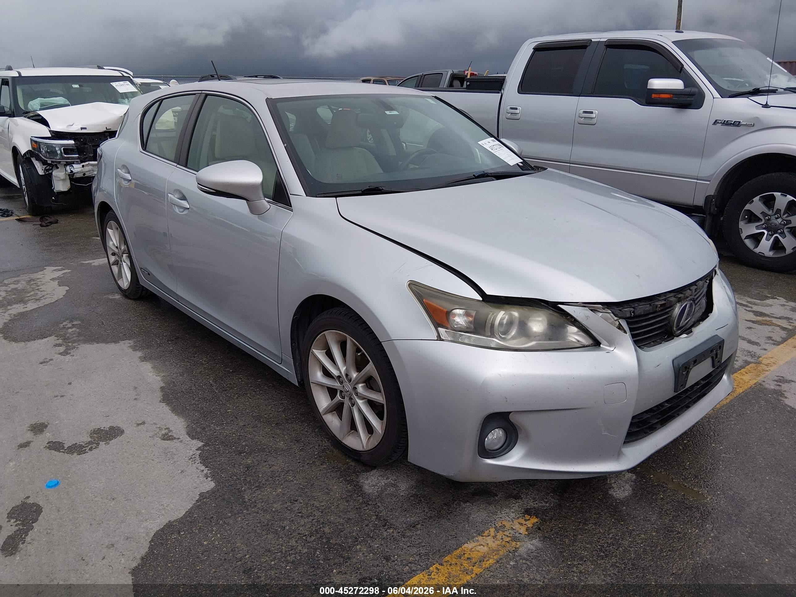 2013 Lexus Ct 200h   Silver vin: JTHKD5BH1D2151015