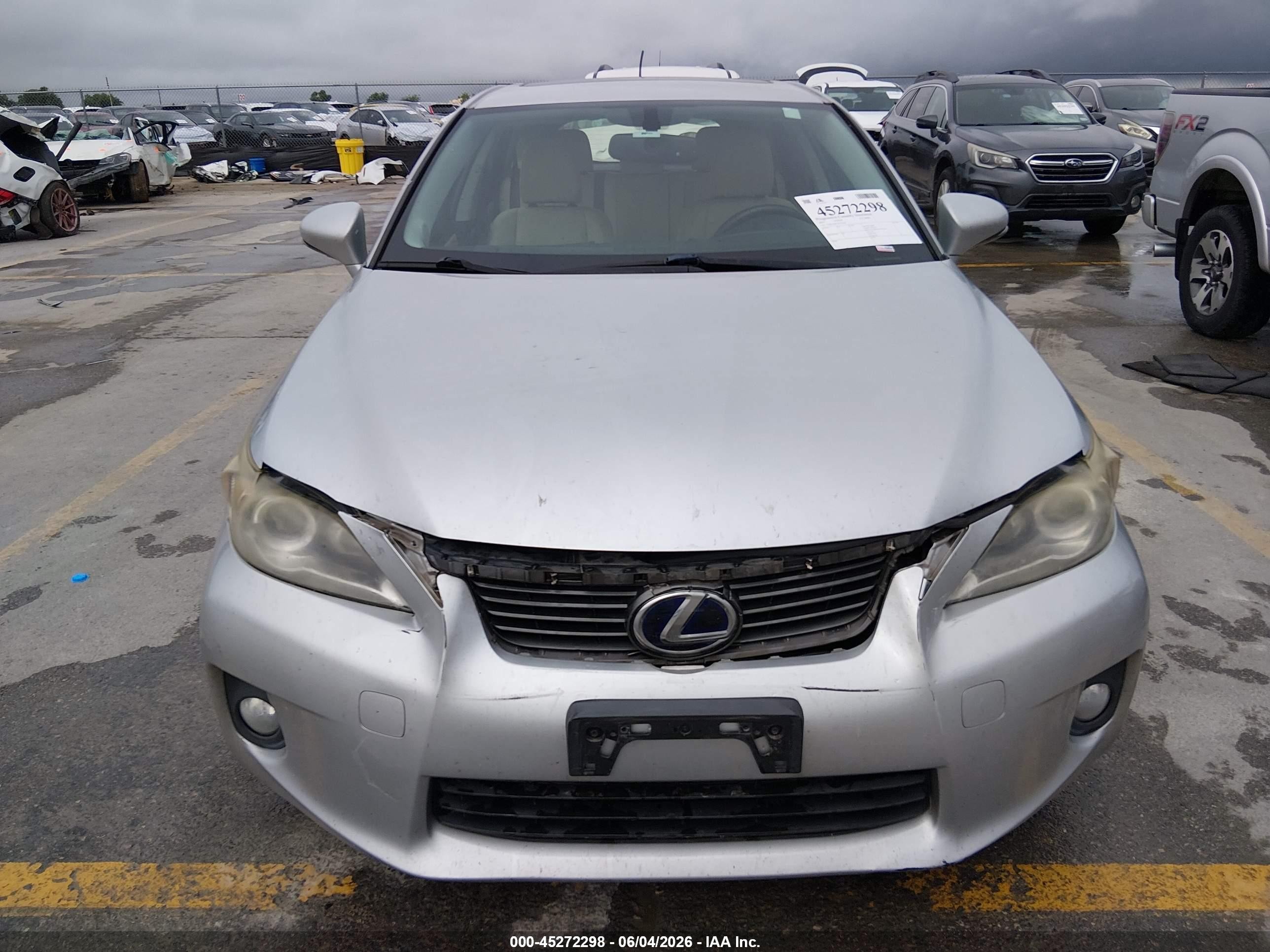 2013 Lexus Ct 200h   Silver vin: JTHKD5BH1D2151015