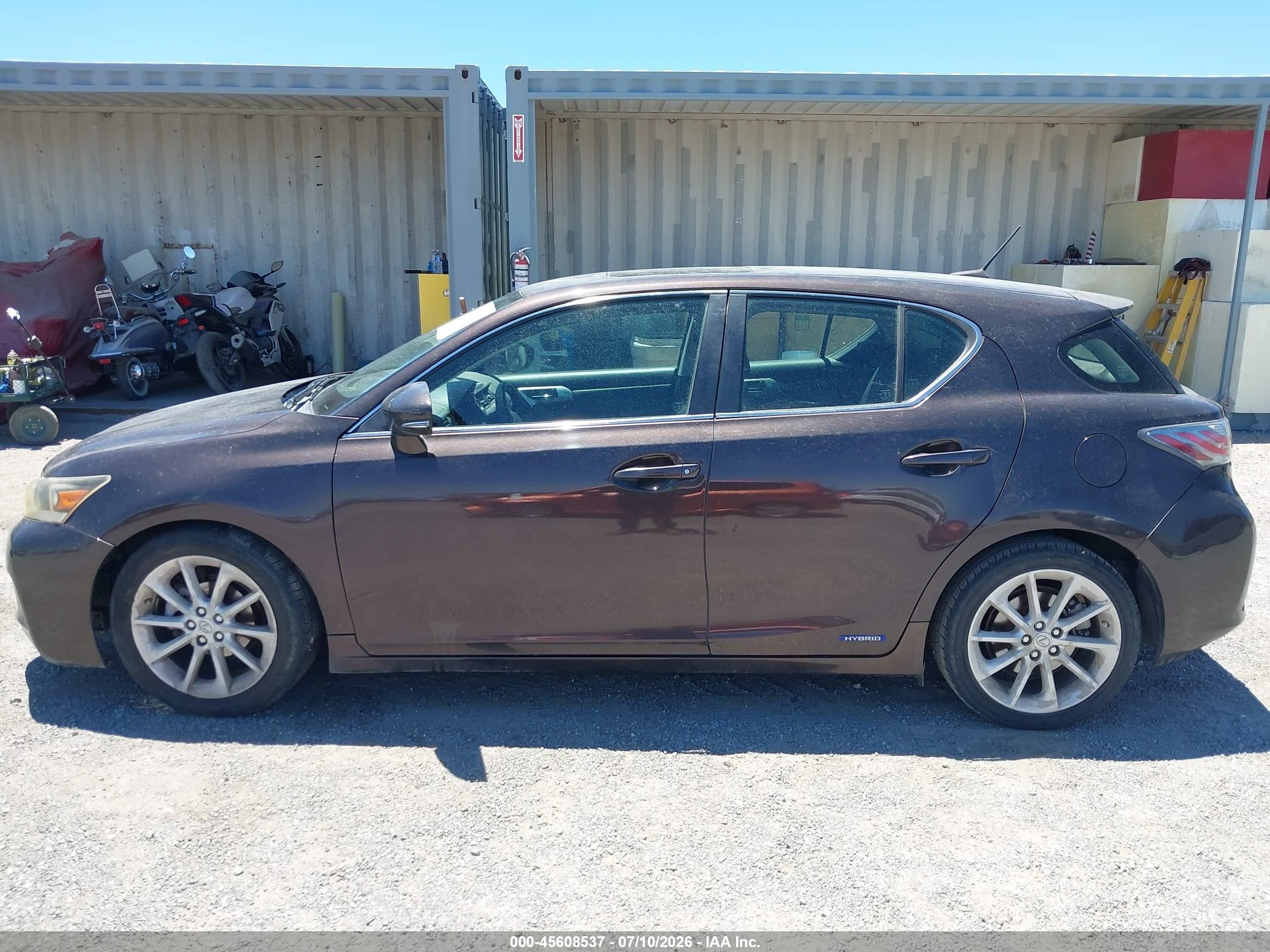 2013 Lexus Ct 200h   Brown vin: JTHKD5BH1D2159051
