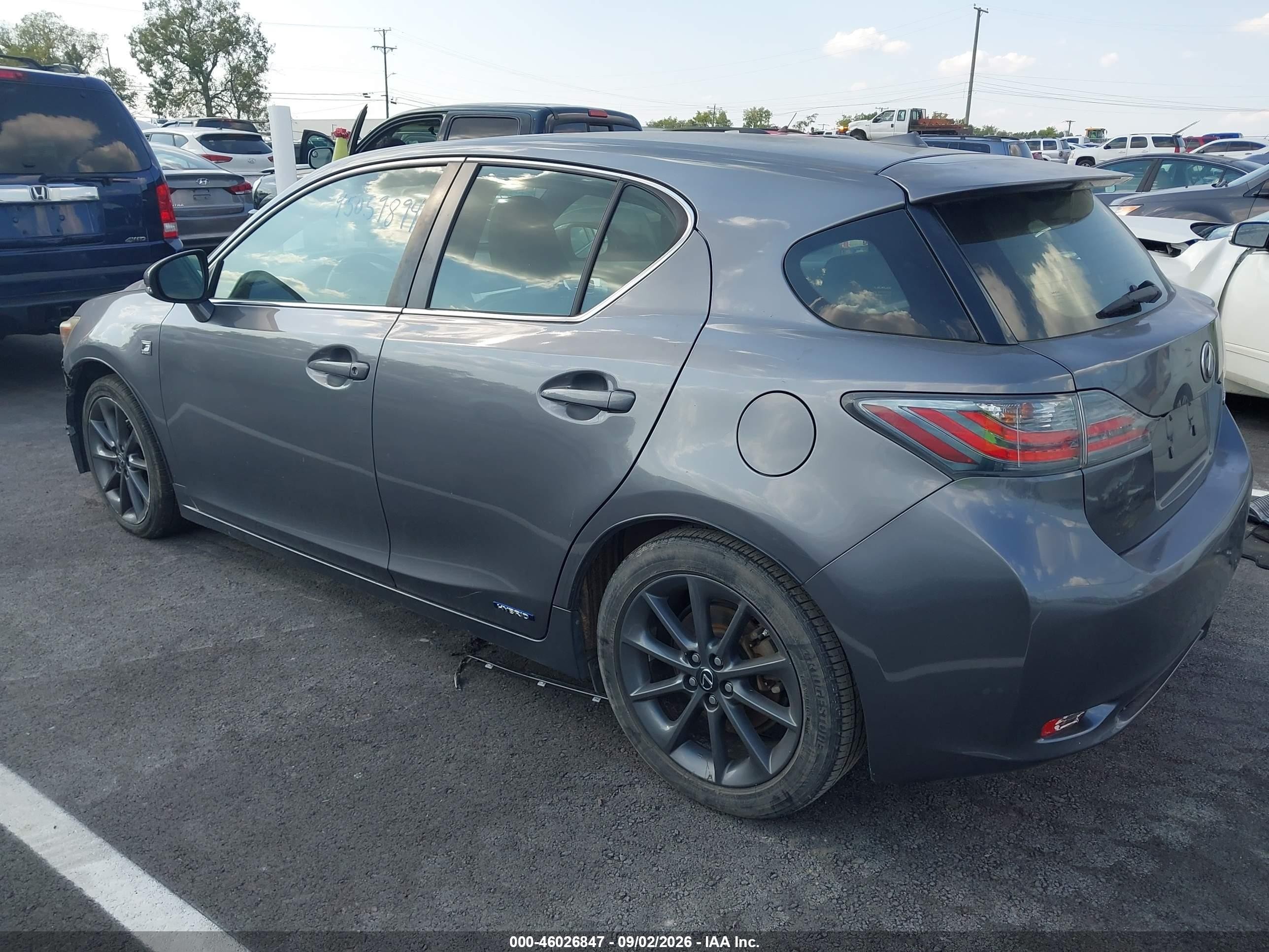 2013 Lexus Ct 200h Серый vin: JTHKD5BH1D2170129
