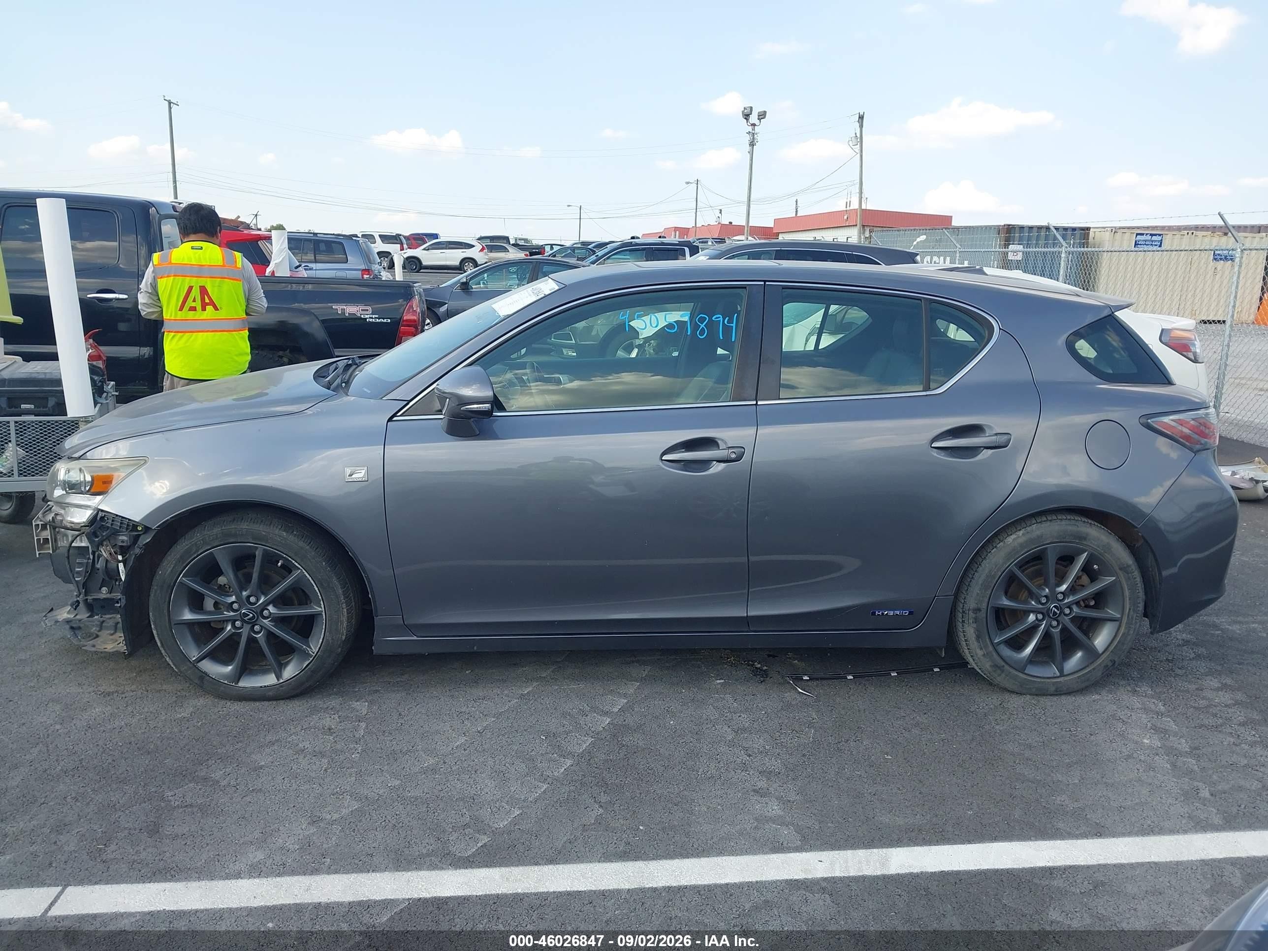 2013 Lexus Ct 200h Серый vin: JTHKD5BH1D2170129