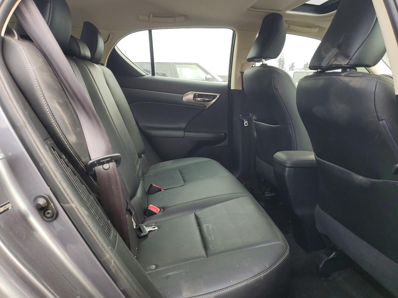 2014 Lexus Ct 200 Gray vin: JTHKD5BH1E2187000