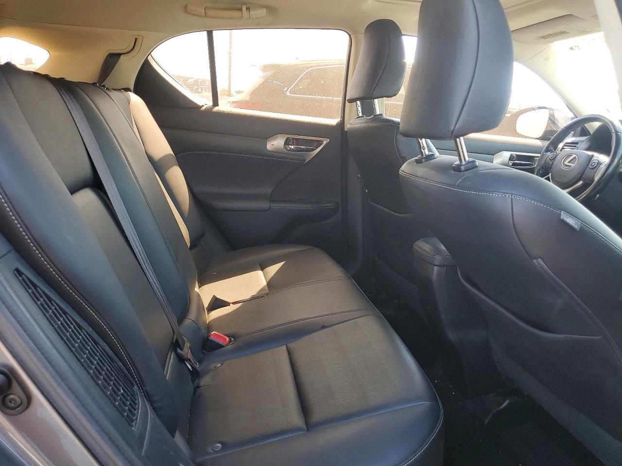 2014 Lexus Ct 200 Gray vin: JTHKD5BH1E2203549