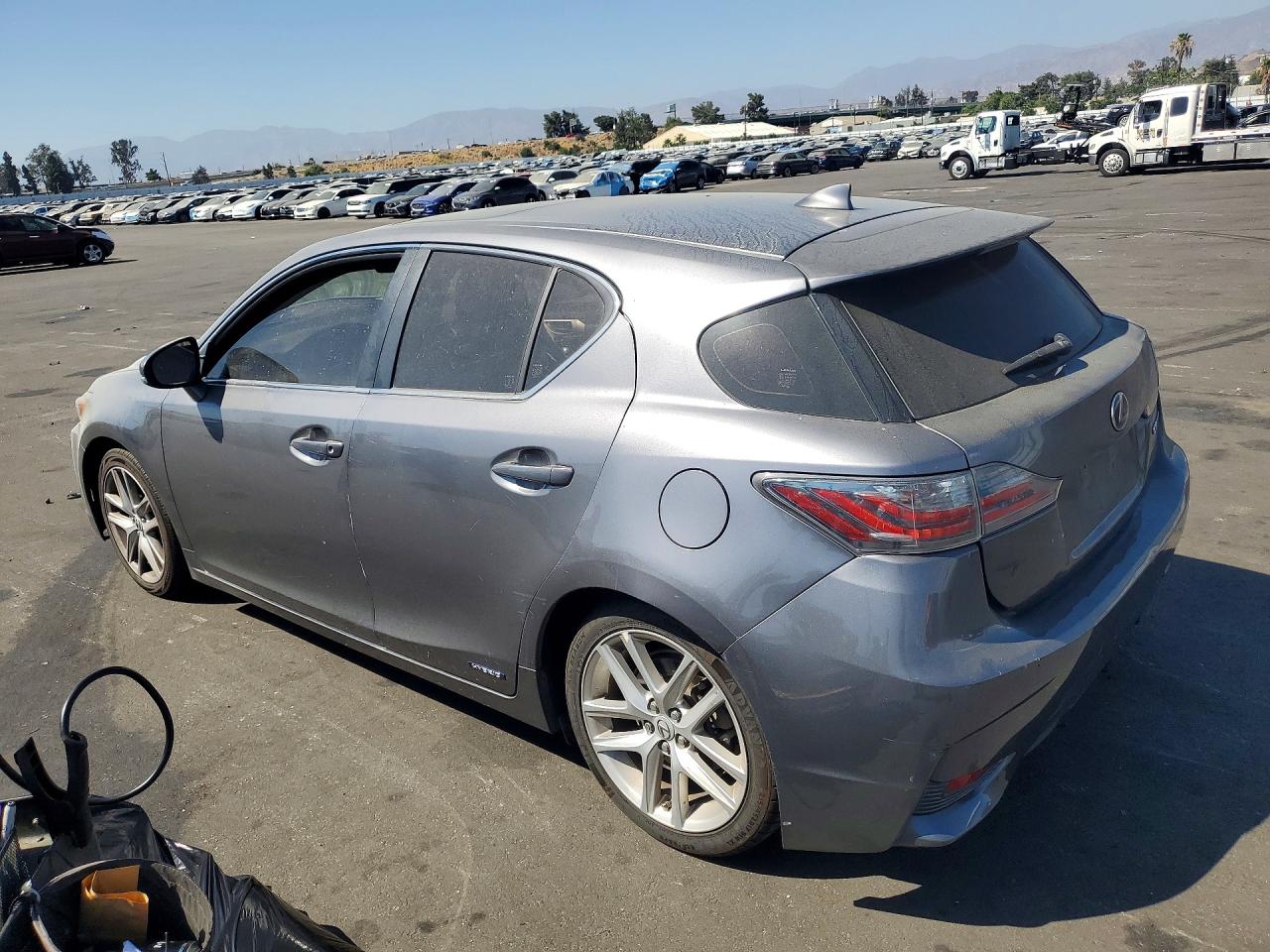 2014 Lexus Ct 200 Gray vin: JTHKD5BH1E2203549