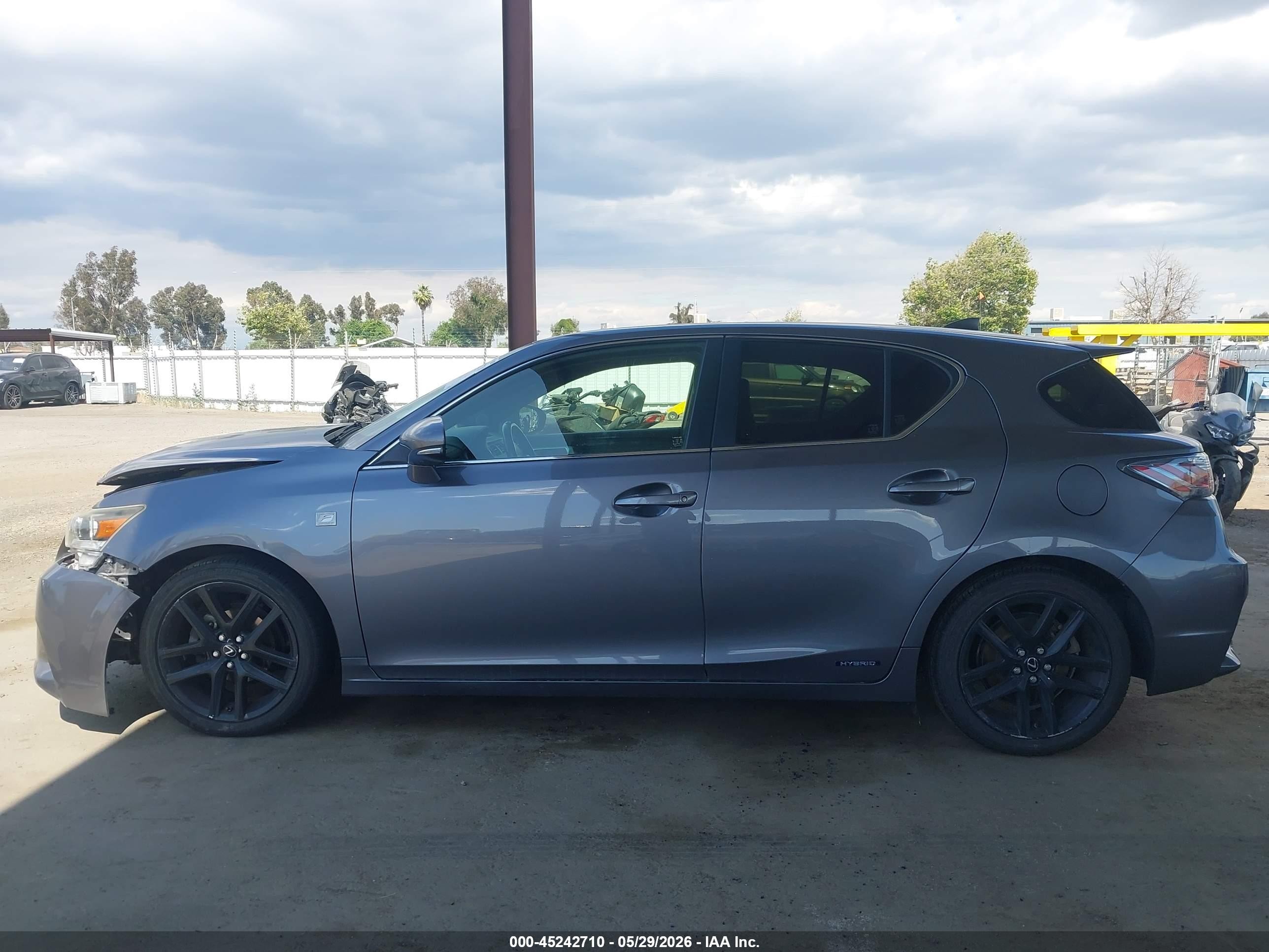 2015 Lexus Ct 200h   Gray vin: JTHKD5BH1F2212009