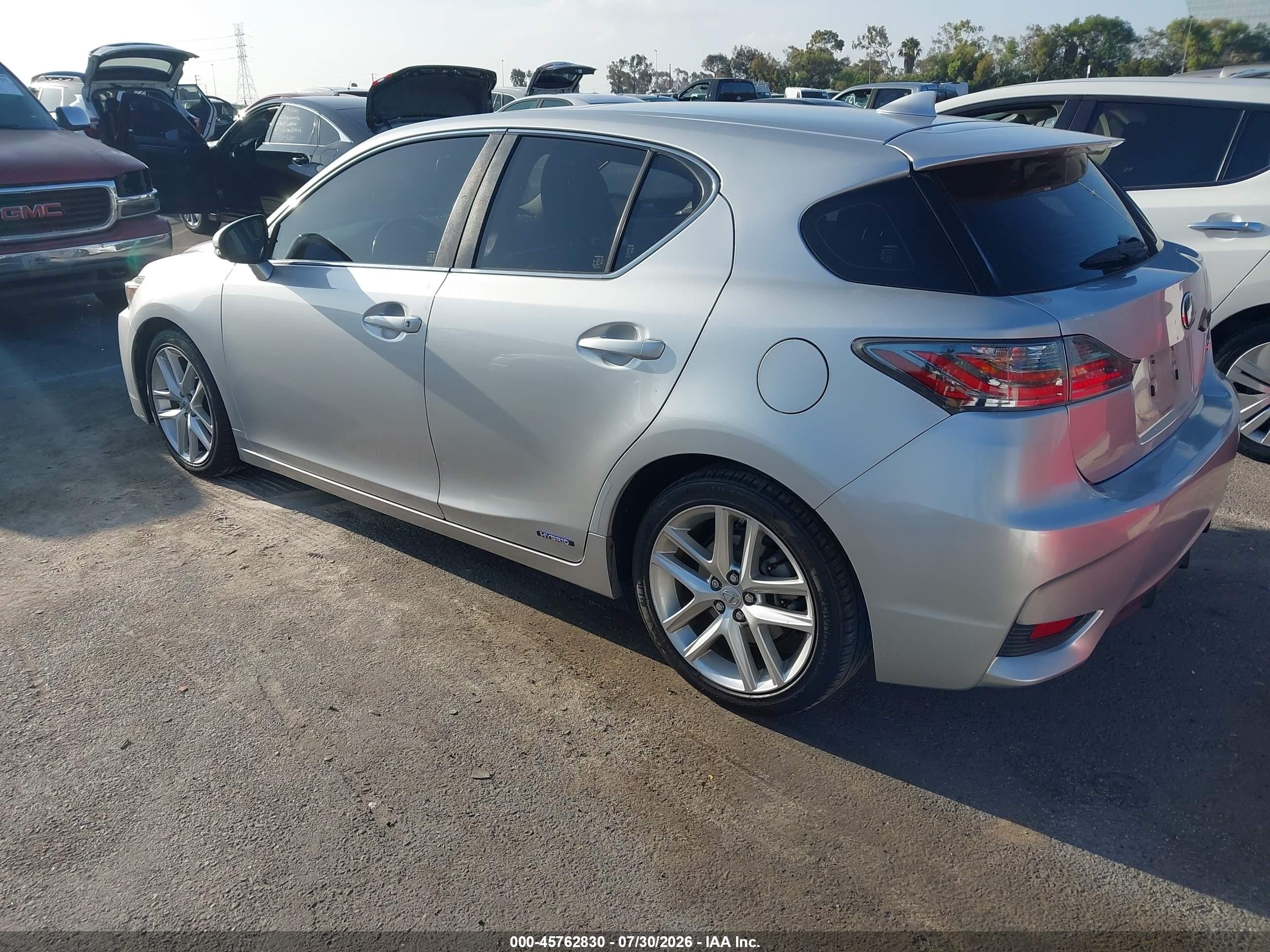 2015 Lexus Ct 200h   Silver vin: JTHKD5BH1F2215301