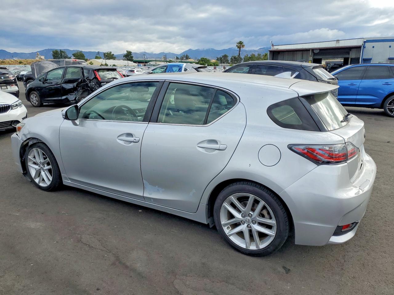 2015 Lexus Ct 200 Silver vin: JTHKD5BH1F2215895