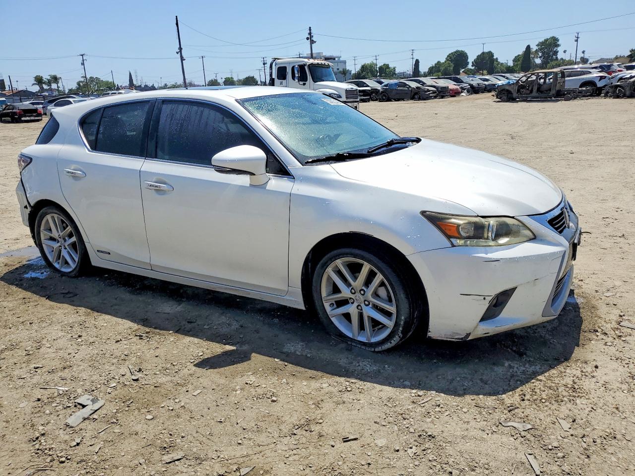 2015 Lexus Ct 200 White vin: JTHKD5BH1F2227335