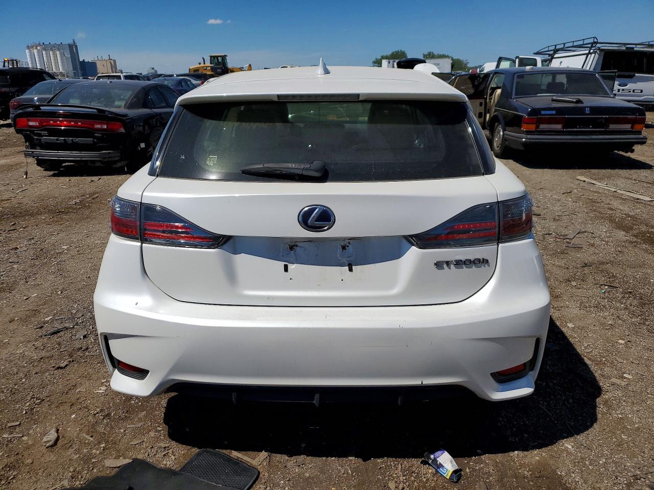 2015 Lexus Ct 200 White vin: JTHKD5BH1F2234740