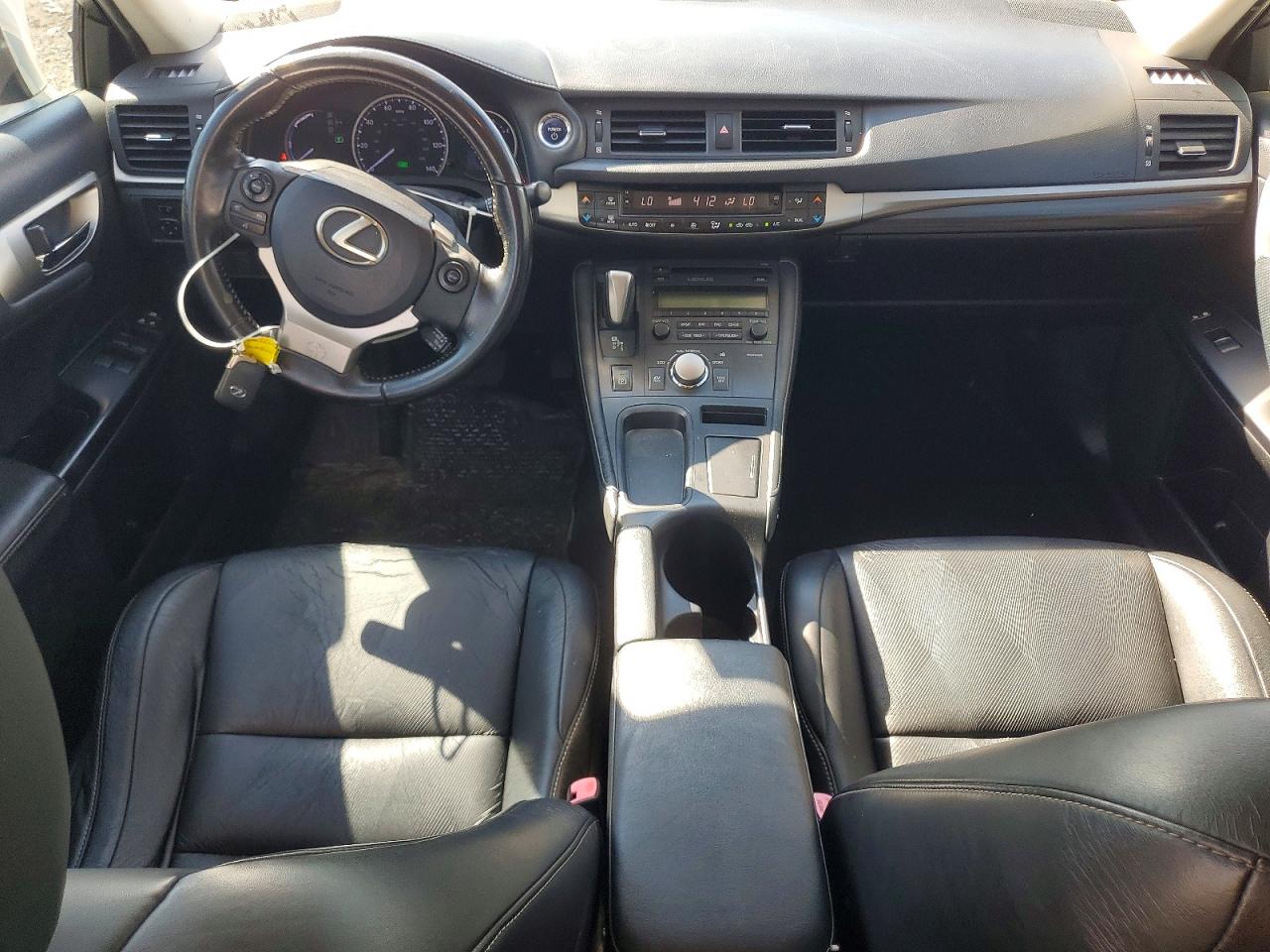 2015 Lexus Ct 200 White vin: JTHKD5BH1F2237122
