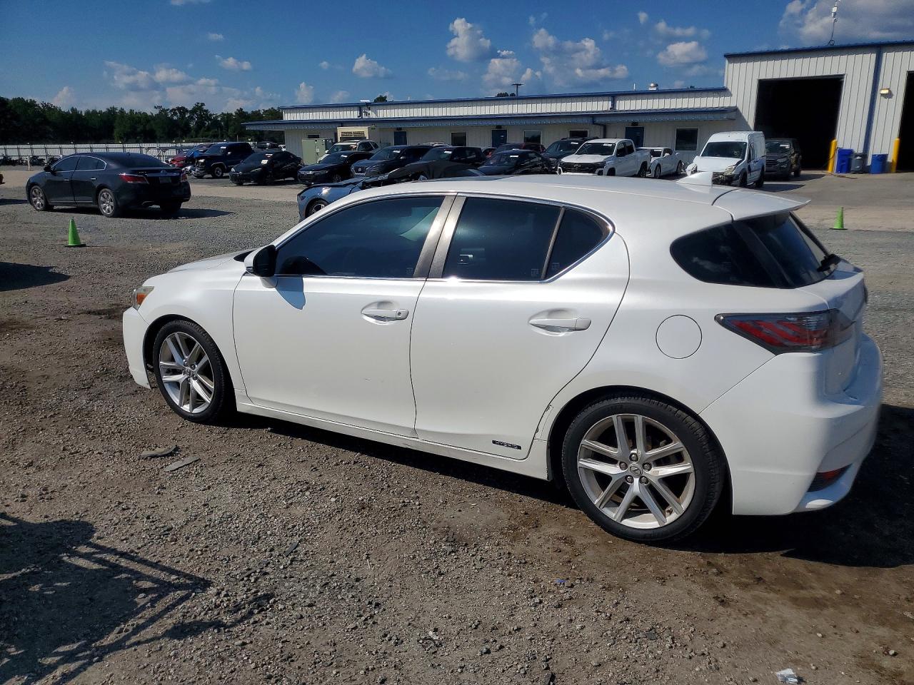 2015 Lexus Ct 200 White vin: JTHKD5BH1F2237122