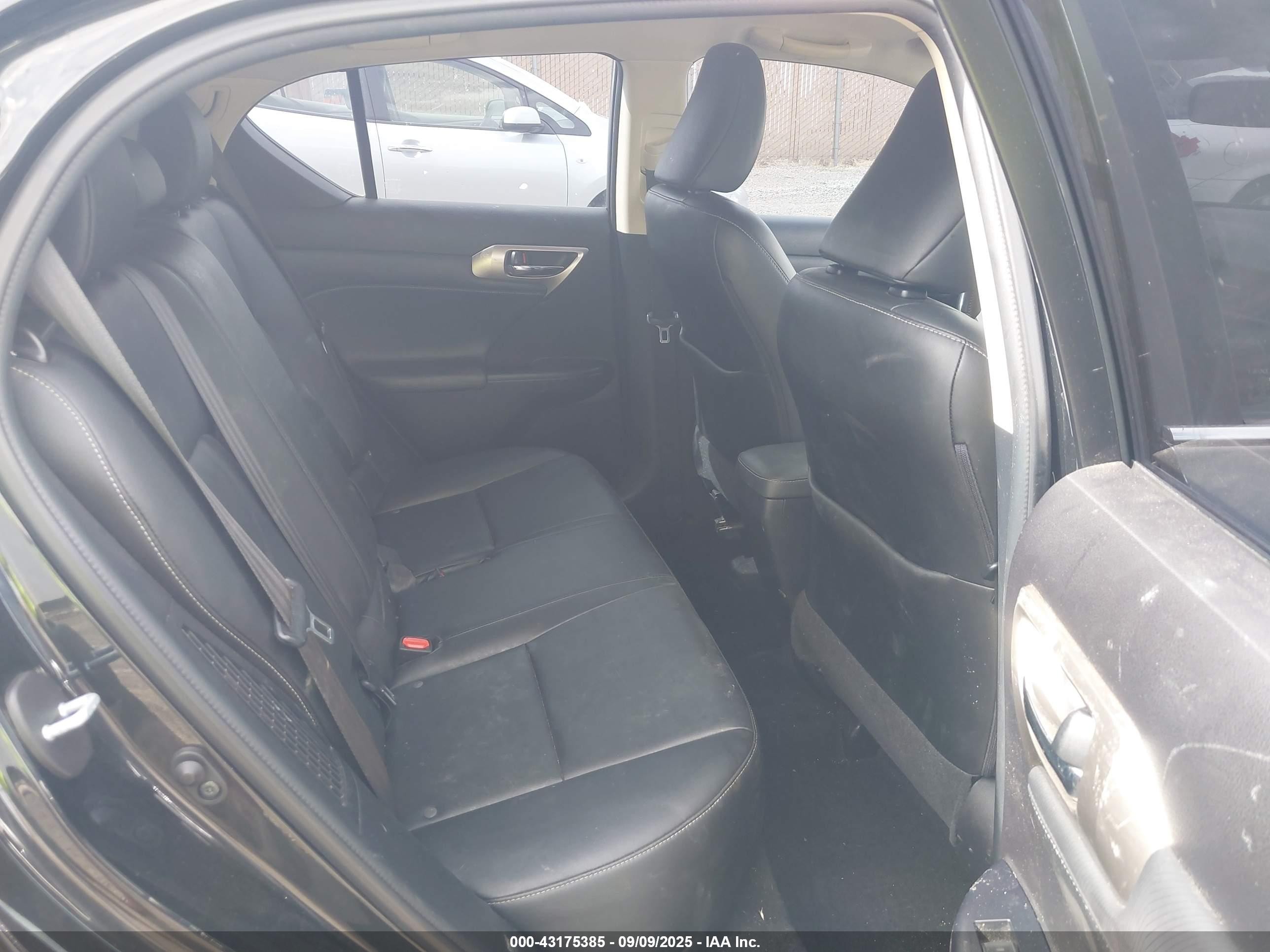 2017 Lexus Ct 200h   Black vin: JTHKD5BH1H2288798