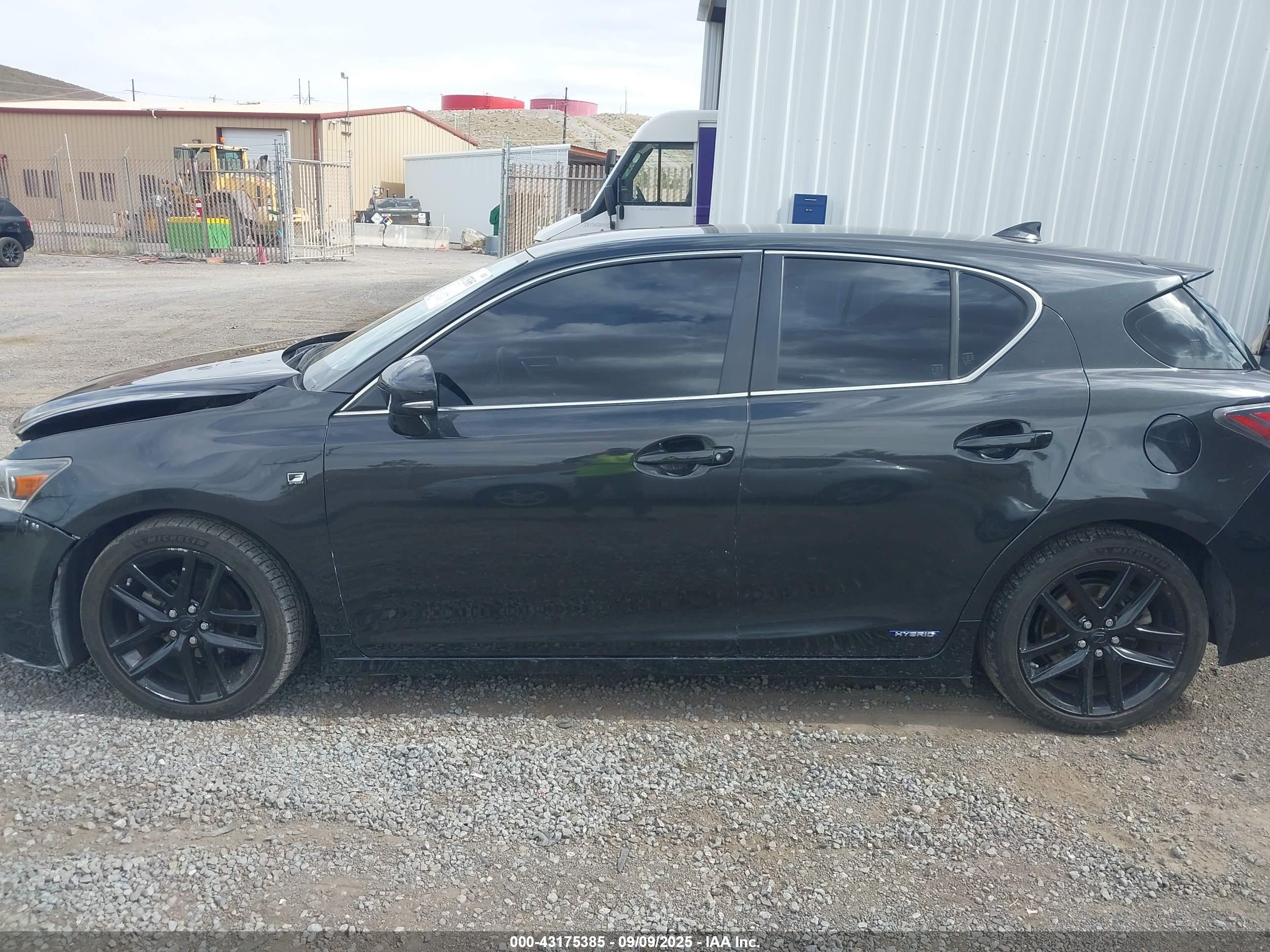 2017 Lexus Ct 200h   Black vin: JTHKD5BH1H2288798