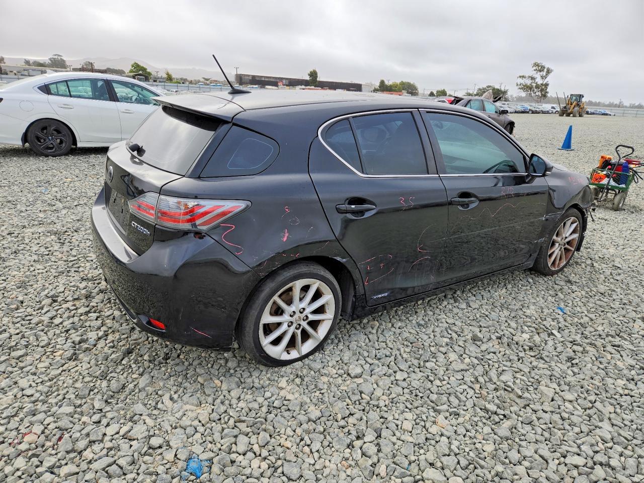2011 Lexus Ct 200 Black vin: JTHKD5BH2B2005574