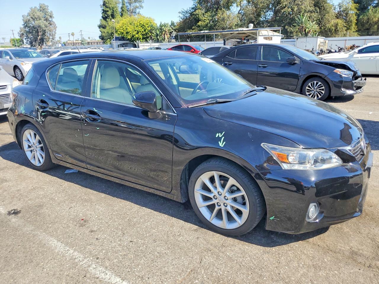 2011 Lexus Ct 200 Black vin: JTHKD5BH2B2028319