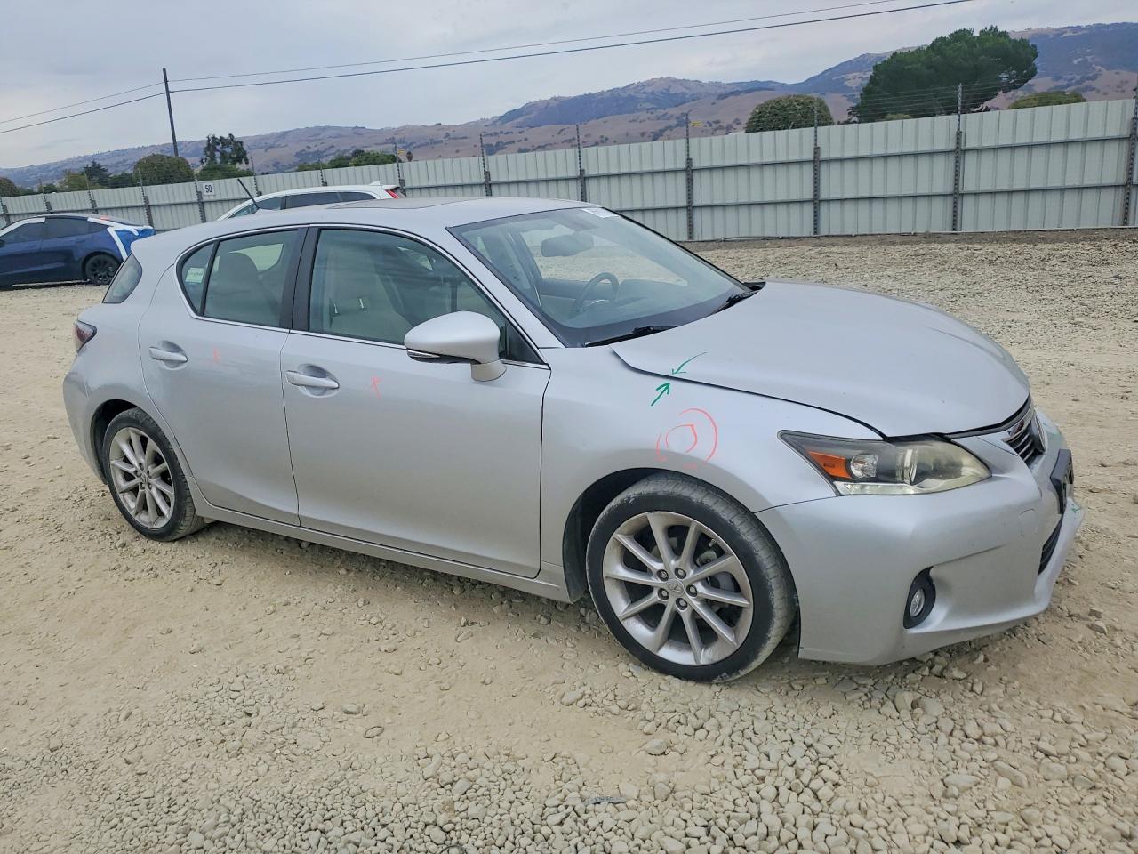 2012 Lexus Ct 200 Gray vin: JTHKD5BH2C2050581