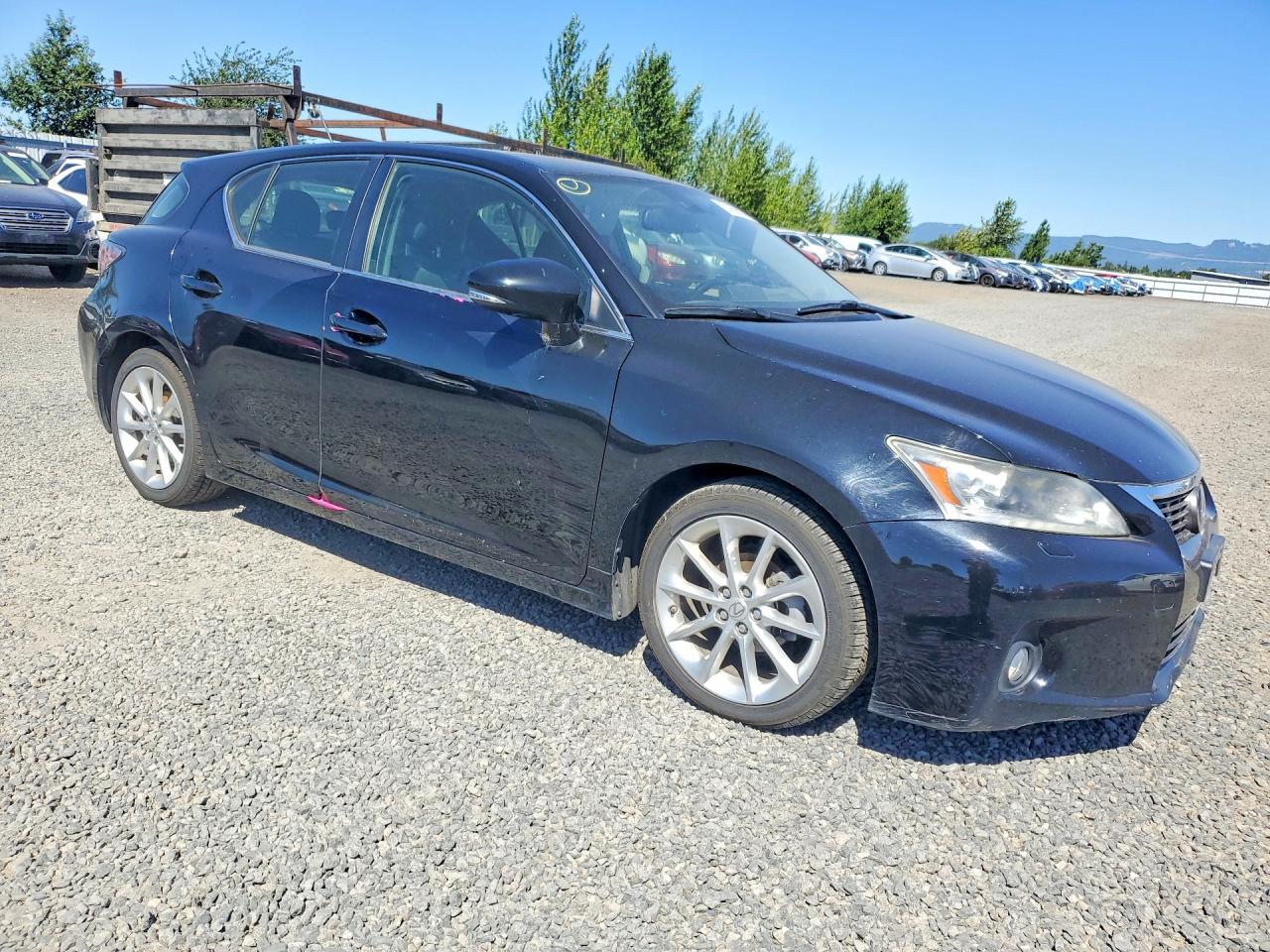 2012 Lexus Ct 200 Черный vin: JTHKD5BH2C2074993