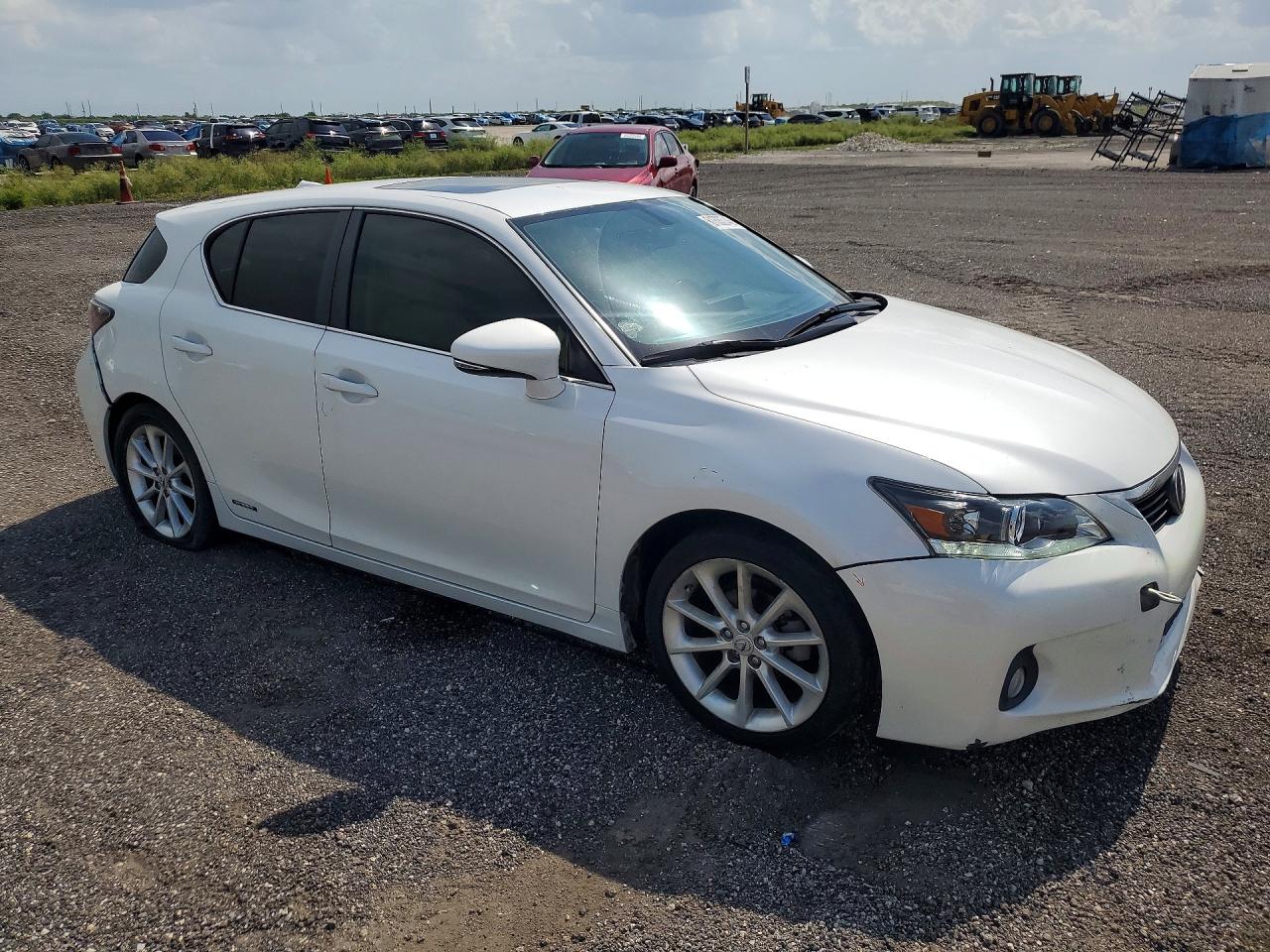 2012 Lexus Ct 200 White vin: JTHKD5BH2C2075156