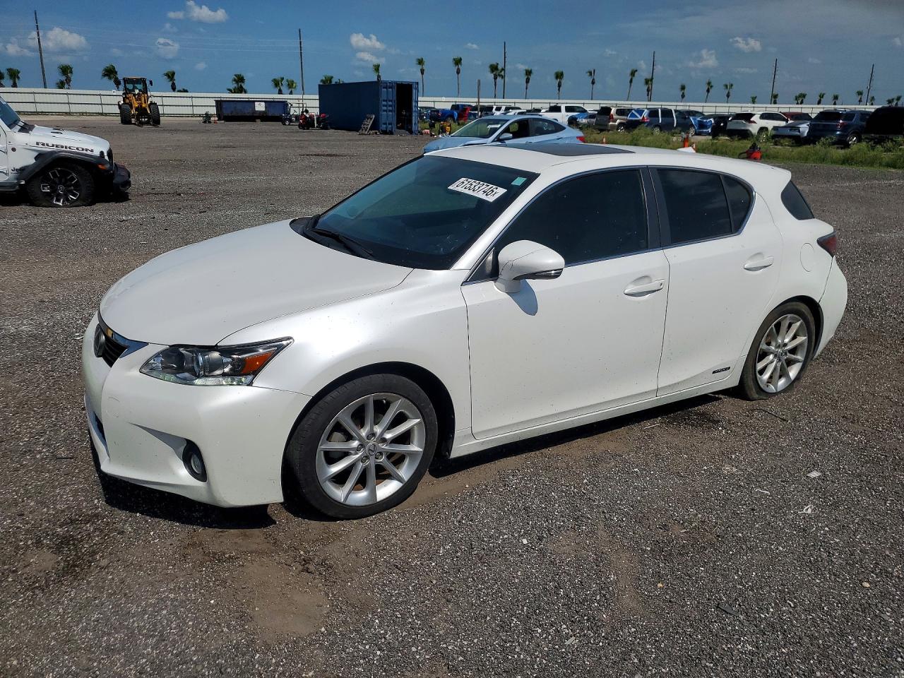 2012 Lexus Ct 200 White vin: JTHKD5BH2C2075156