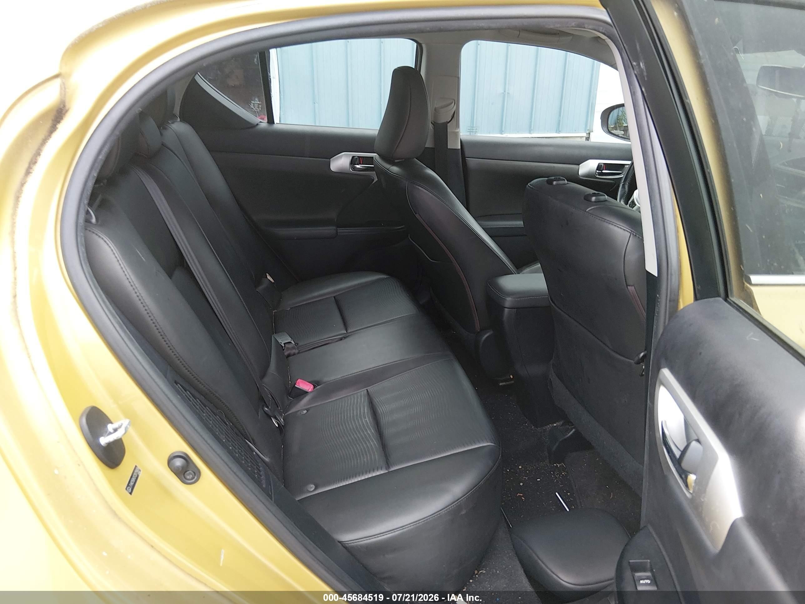 2012 Lexus Ct 200h Premium Gold vin: JTHKD5BH2C2075836