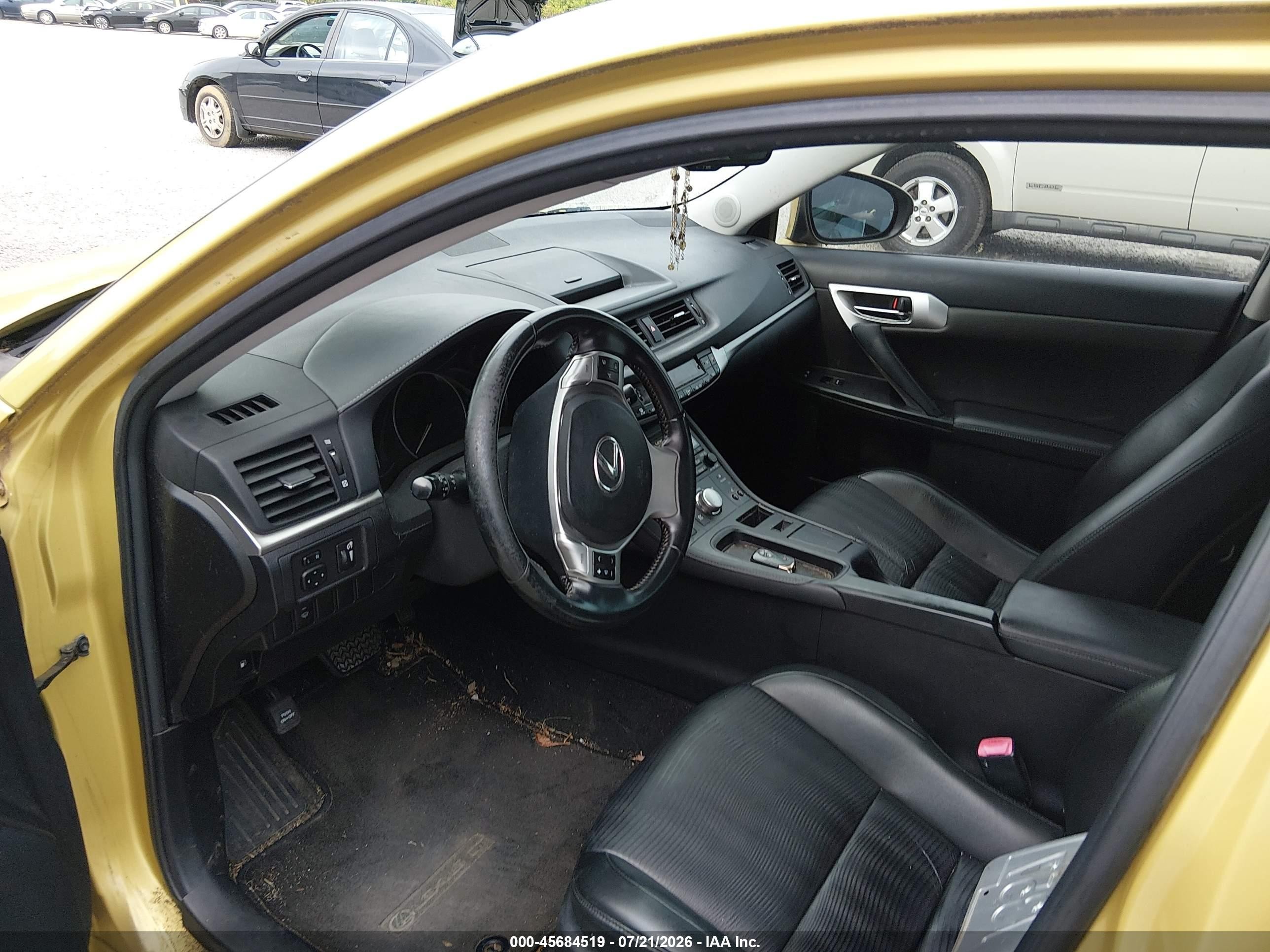 2012 Lexus Ct 200h Premium Gold vin: JTHKD5BH2C2075836