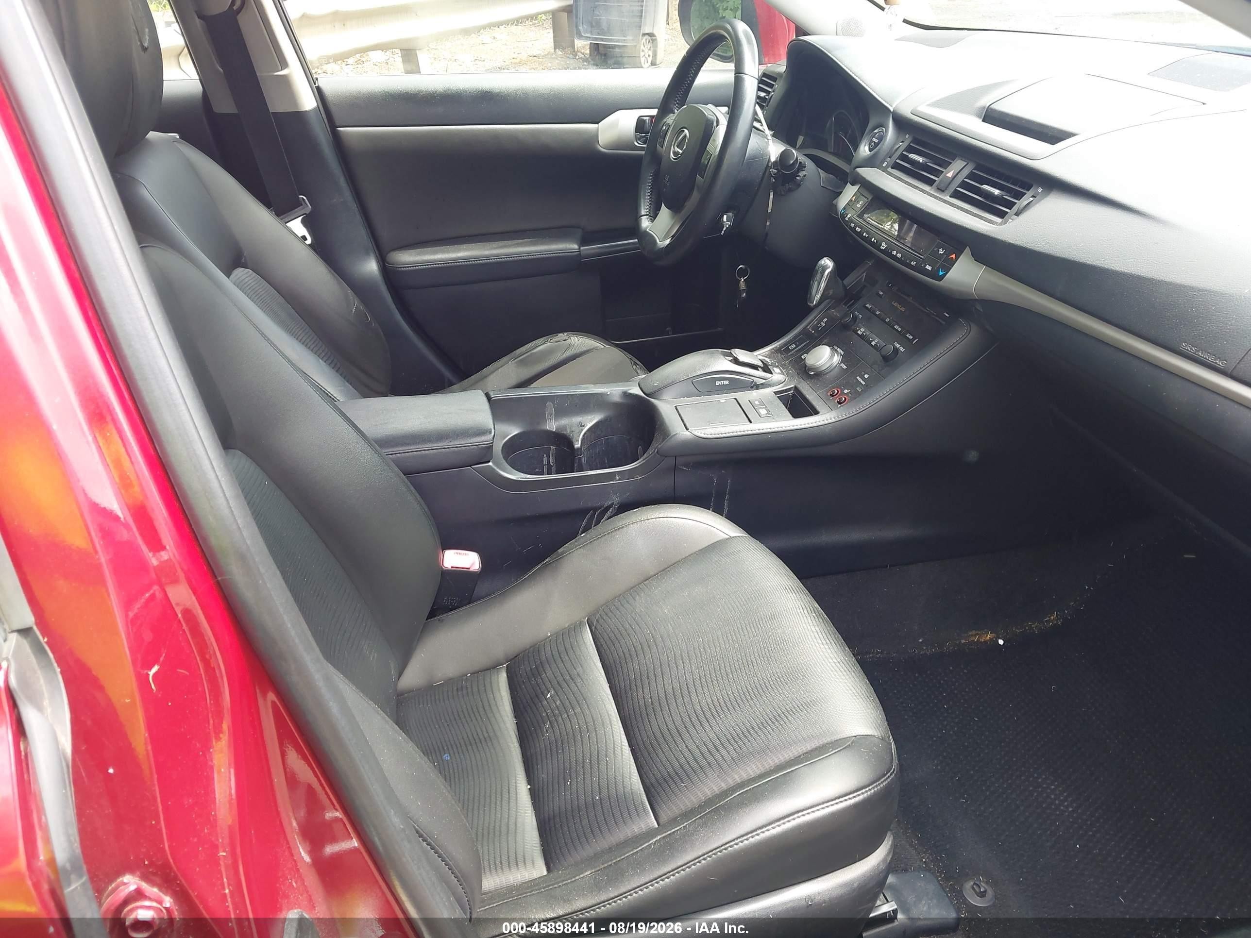 2012 Lexus Ct 200h Premium Red vin: JTHKD5BH2C2086514