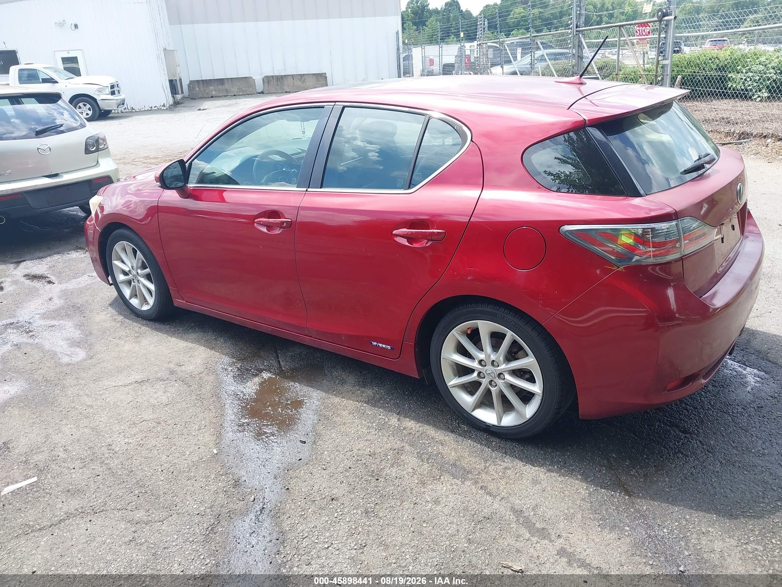 2012 Lexus Ct 200h Premium Red vin: JTHKD5BH2C2086514
