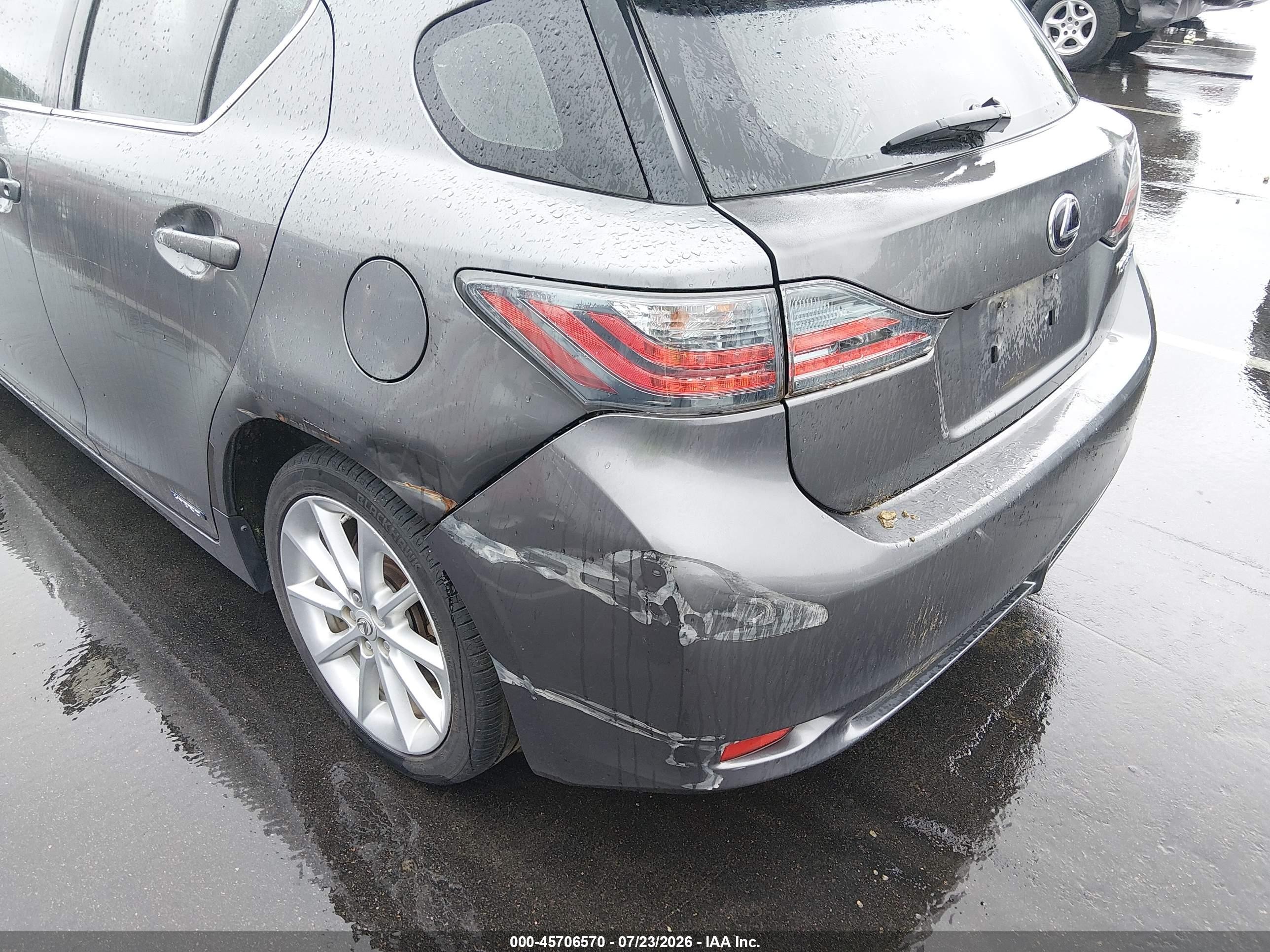 2012 Lexus Ct 200h Premium Silver vin: JTHKD5BH2C2086772