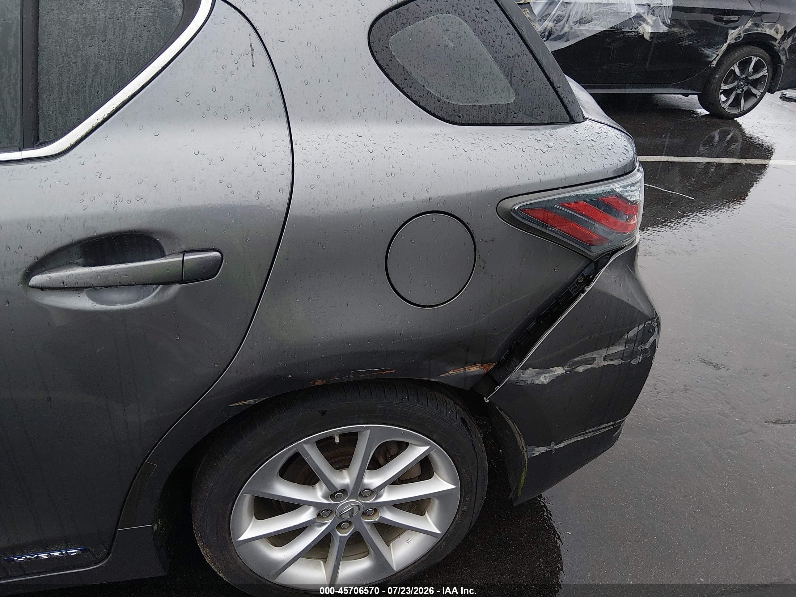 2012 Lexus Ct 200h Premium Silver vin: JTHKD5BH2C2086772
