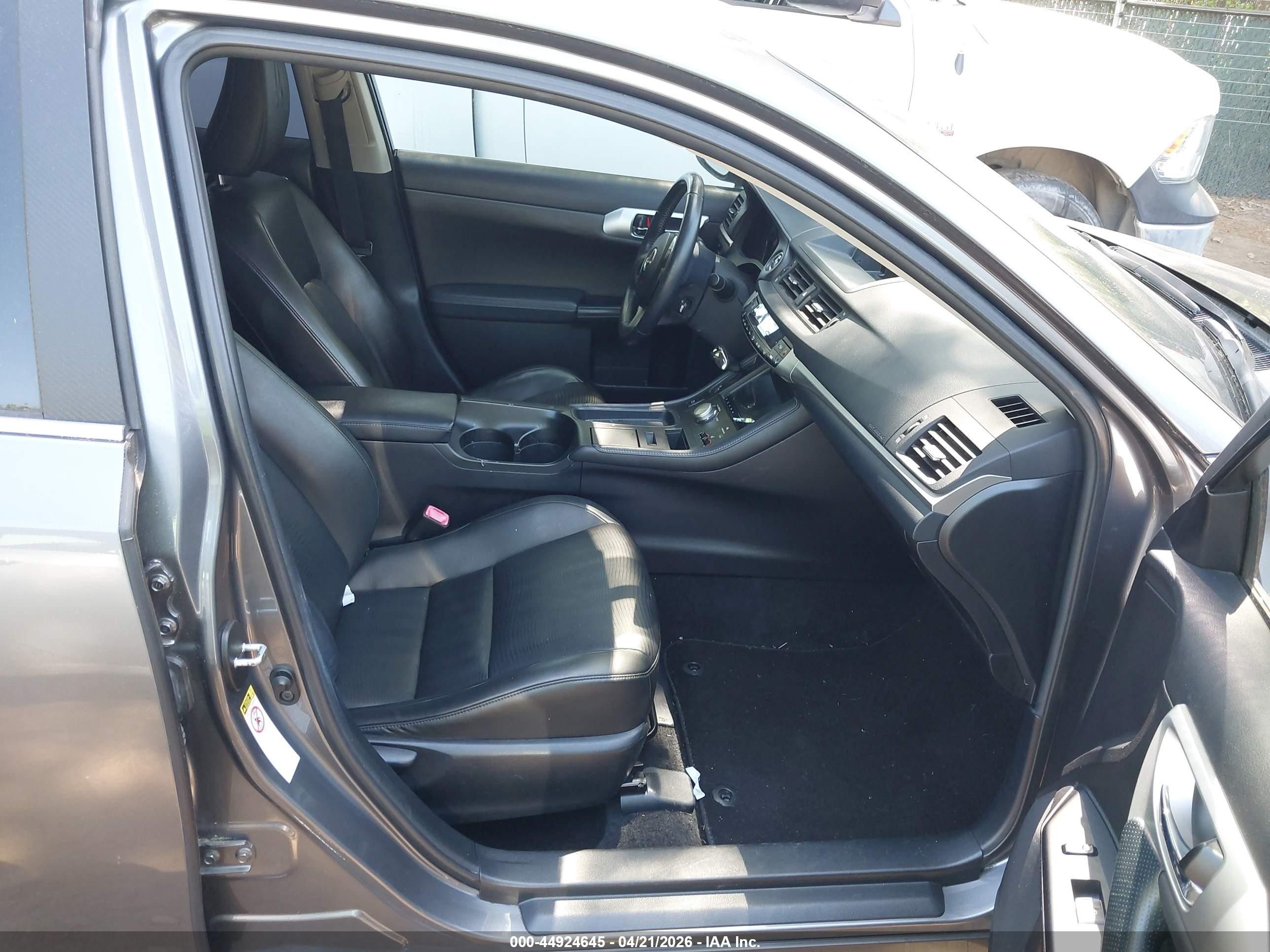 2012 Lexus Ct 200h Premium Gray vin: JTHKD5BH2C2106521