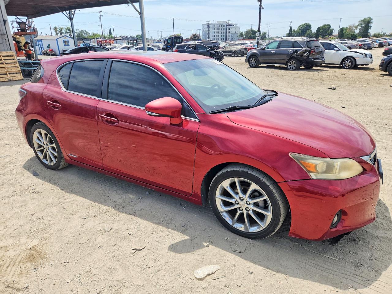 2012 Lexus Ct 200 Red vin: JTHKD5BH2C2107829