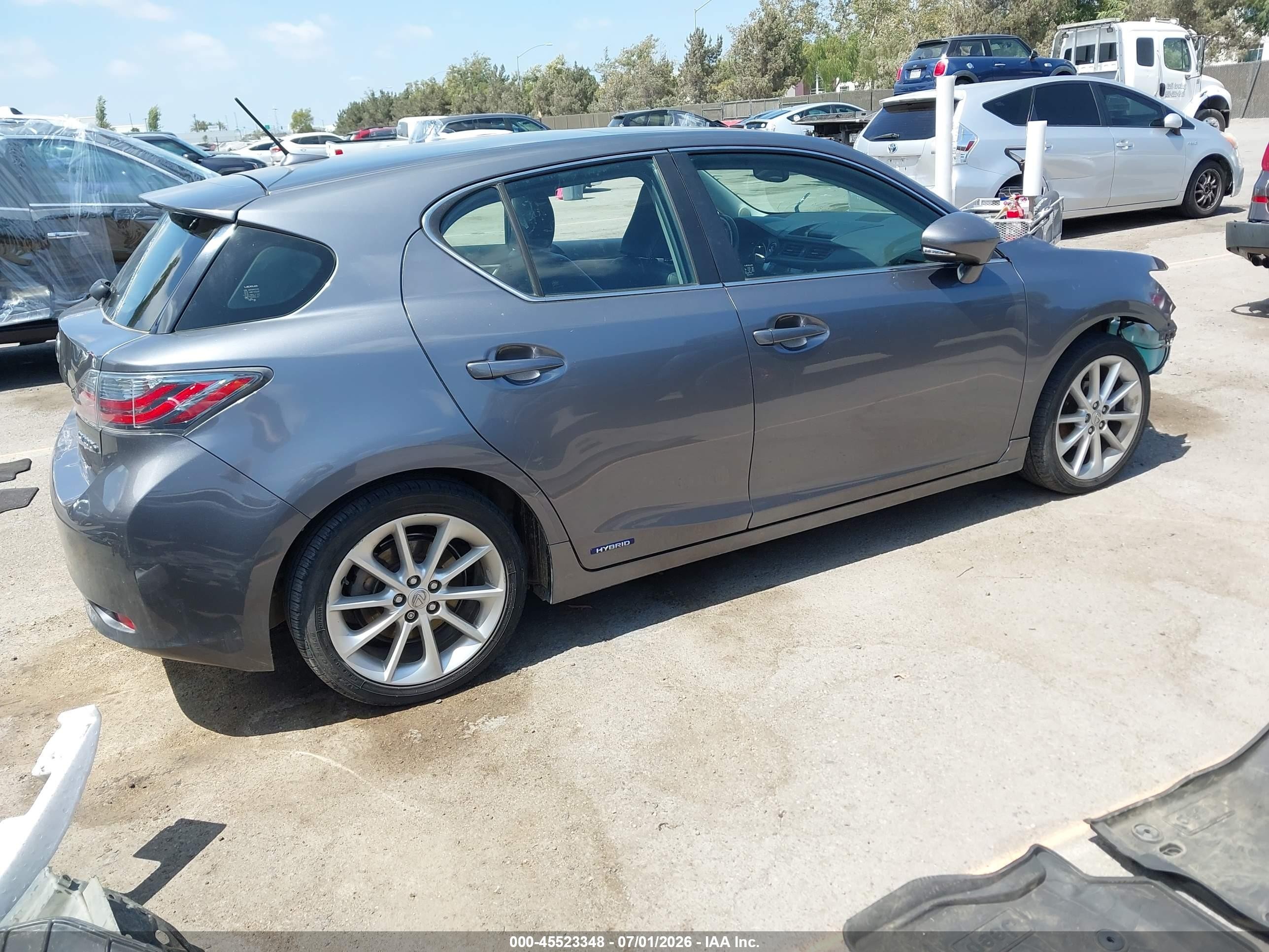 2013 Lexus Ct 200h   Gray vin: JTHKD5BH2D2126334