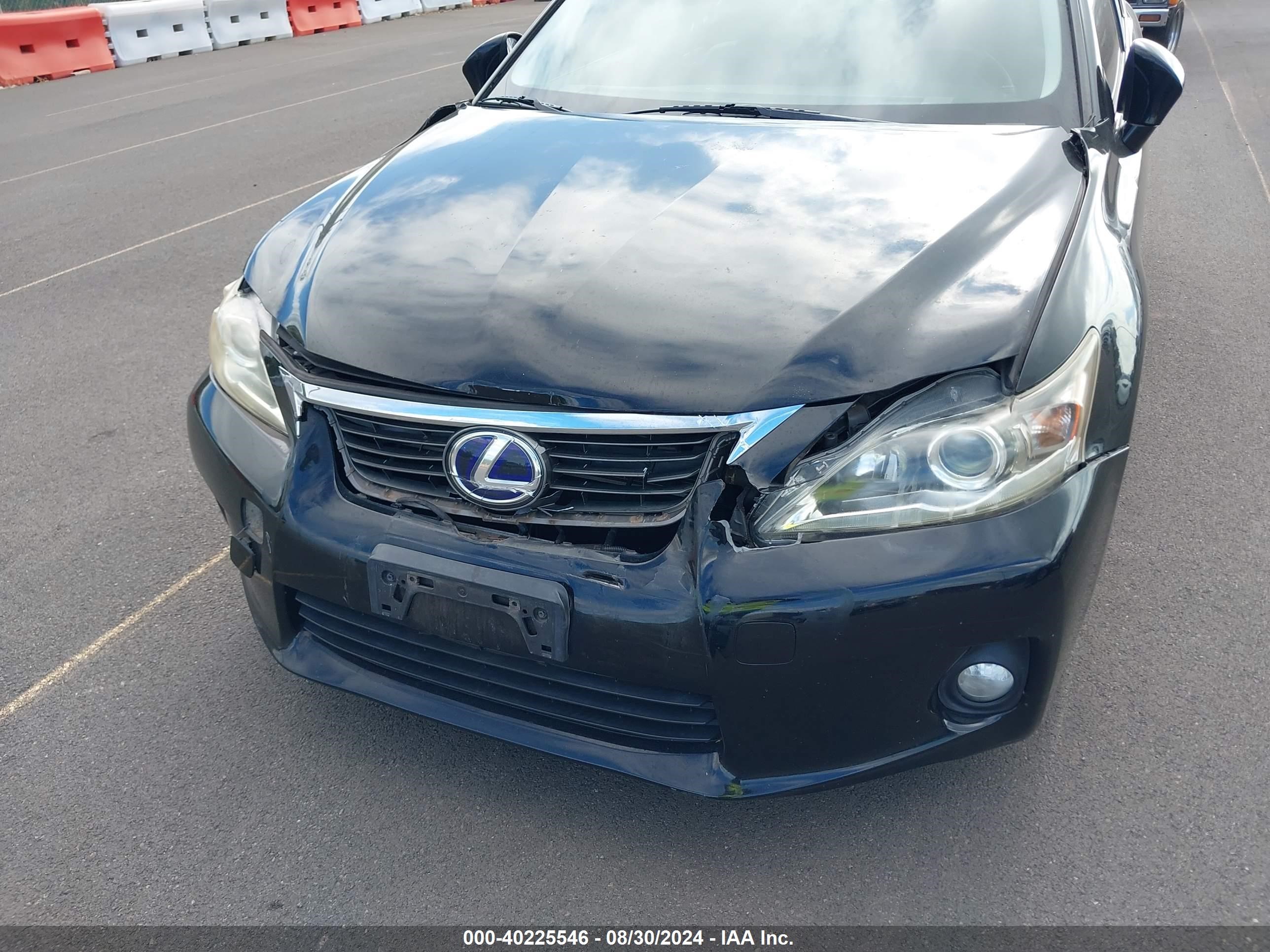 2013 Lexus Ct 200h   Black vin: JTHKD5BH2D2126978