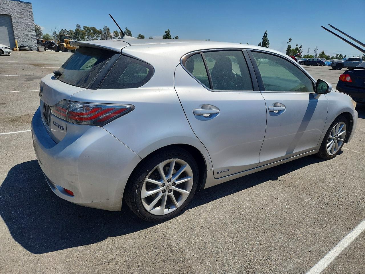 2013 Lexus Ct 200 Silver vin: JTHKD5BH2D2138015