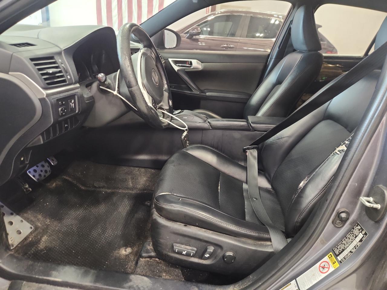 2013 Lexus Ct 200 Silver vin: JTHKD5BH2D2143246