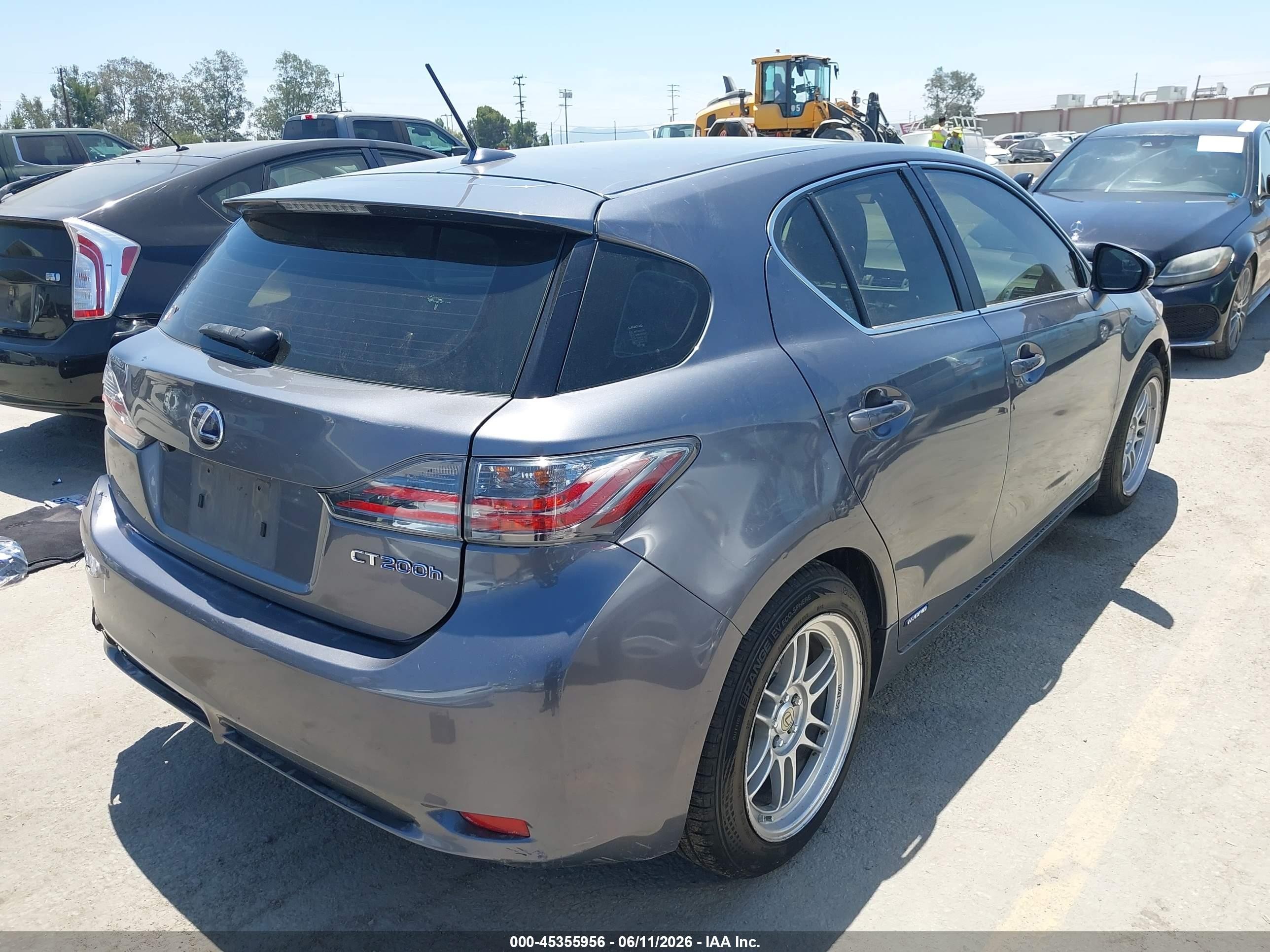 2013 Lexus Ct 200h   Gray vin: JTHKD5BH2D2170205
